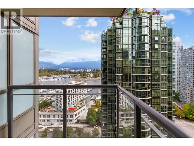 2206 - 1328 PENDER STREET, Vancouver 4