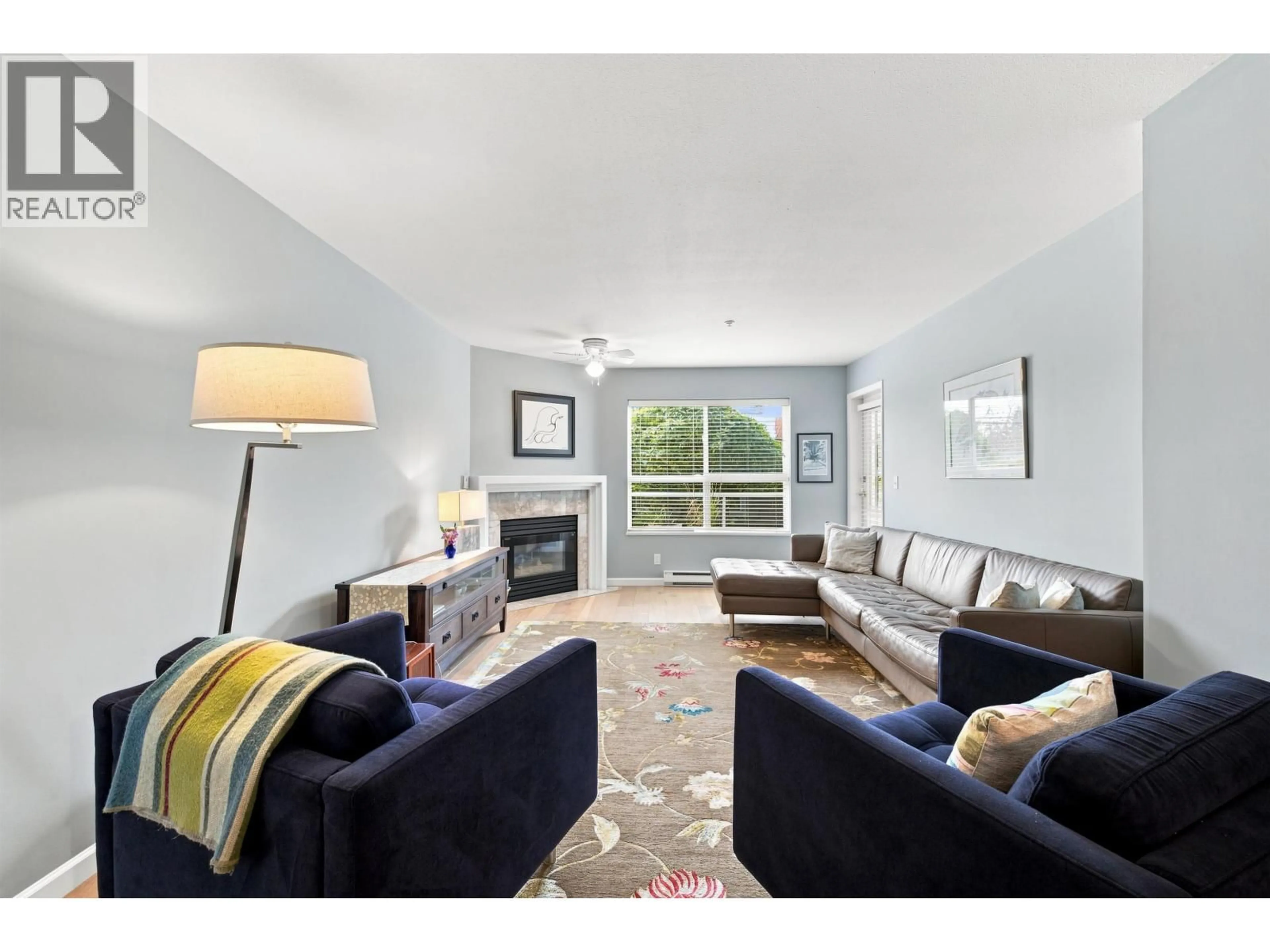 Living room with furniture, unknown for 111 - 4768 53 STREET, Delta British Columbia V4K5B2