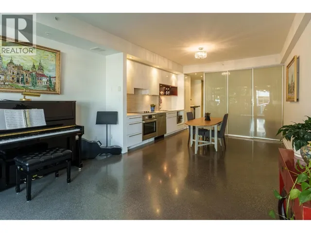 260 2ND AVENUE, Vancouver 5