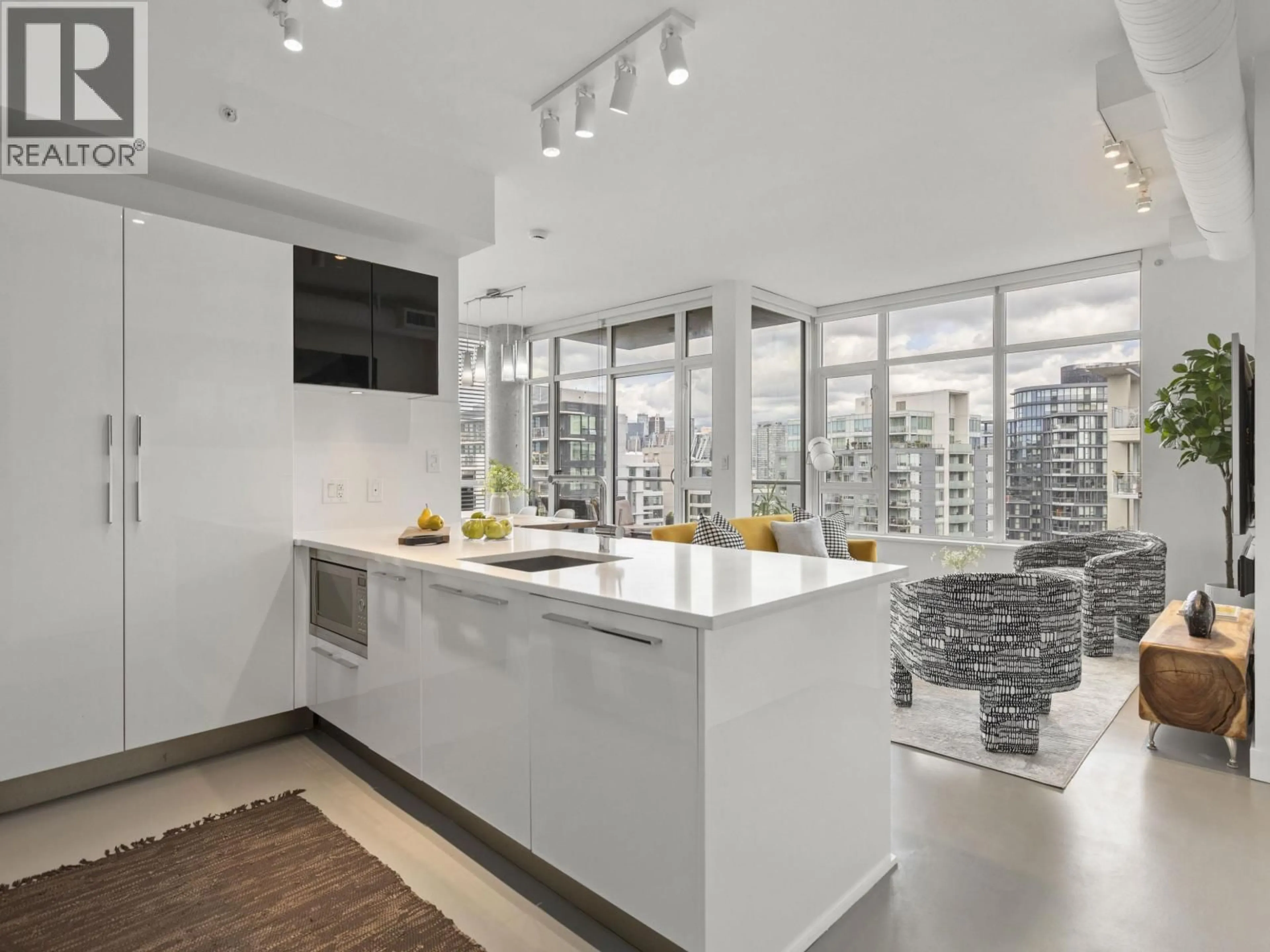 Contemporary kitchen, unknown for 1508 - 108 1ST AVENUE, Vancouver British Columbia V5T0E4