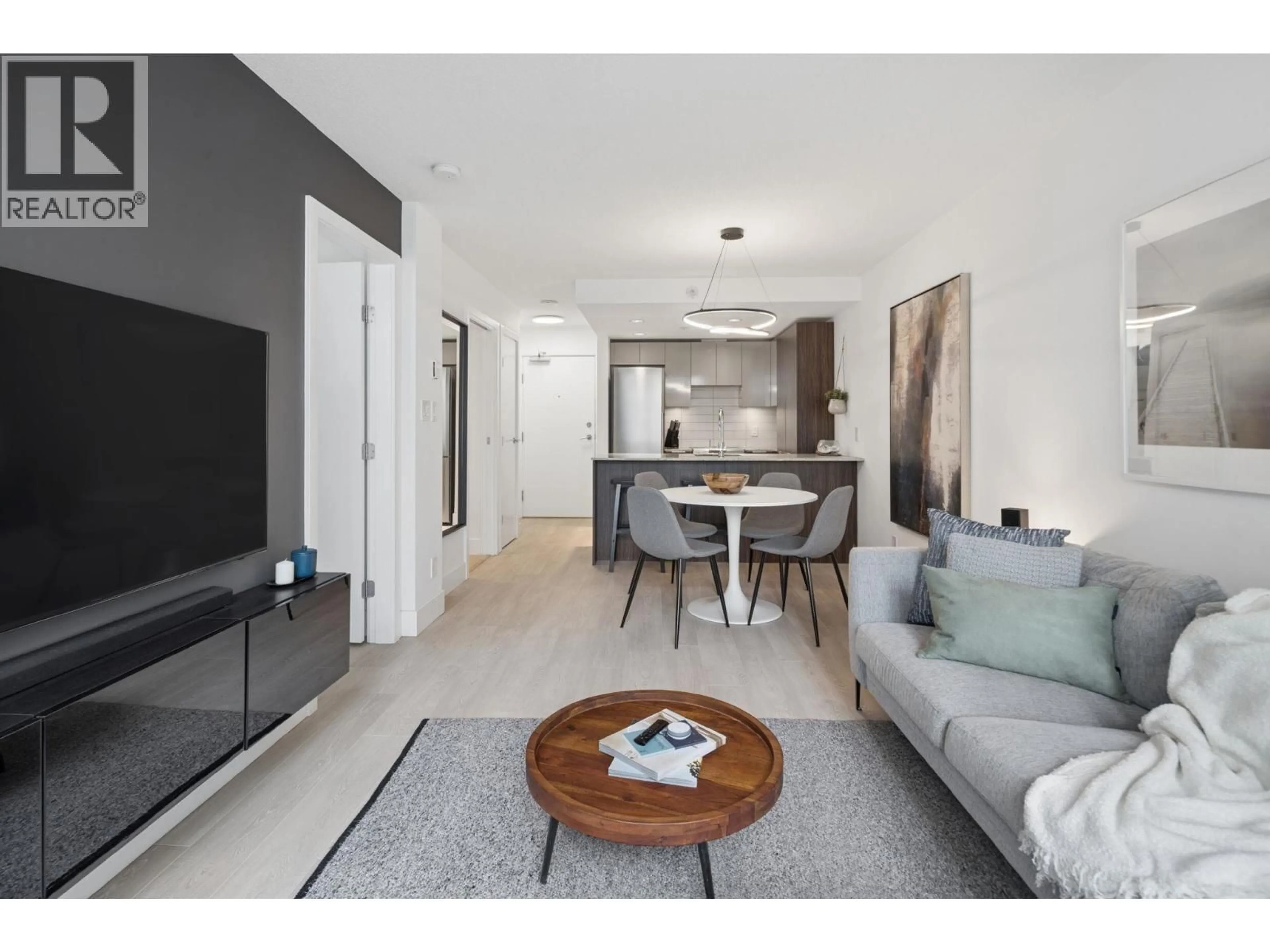 Living room with furniture, unknown for 606 - 1088 RICHARDS STREET, Vancouver British Columbia V6B0J8