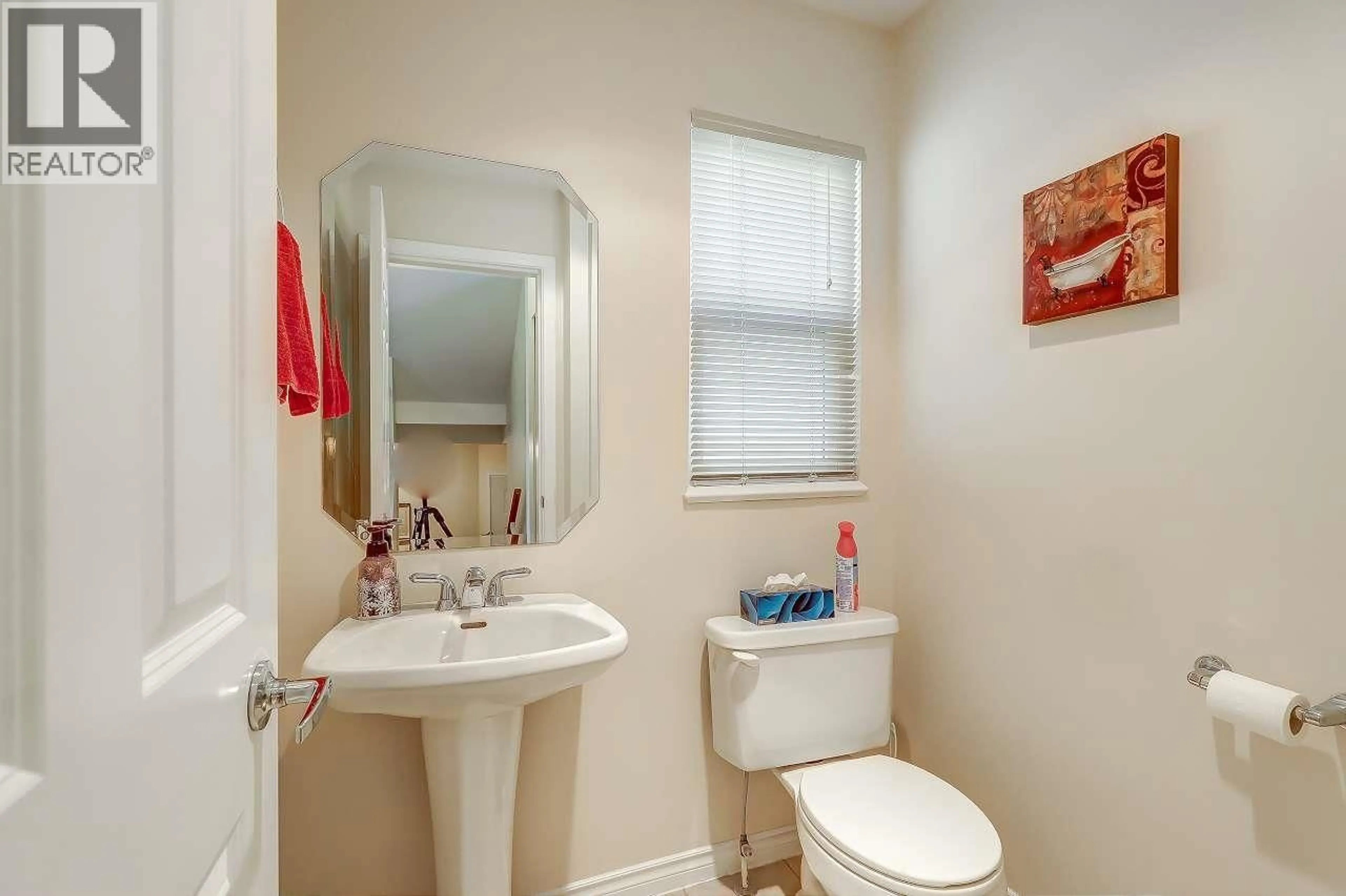 Standard bathroom, ceramic/tile floor for 14 - 1108 RIVERSIDE CLOSE, Port Coquitlam British Columbia V3B8C2