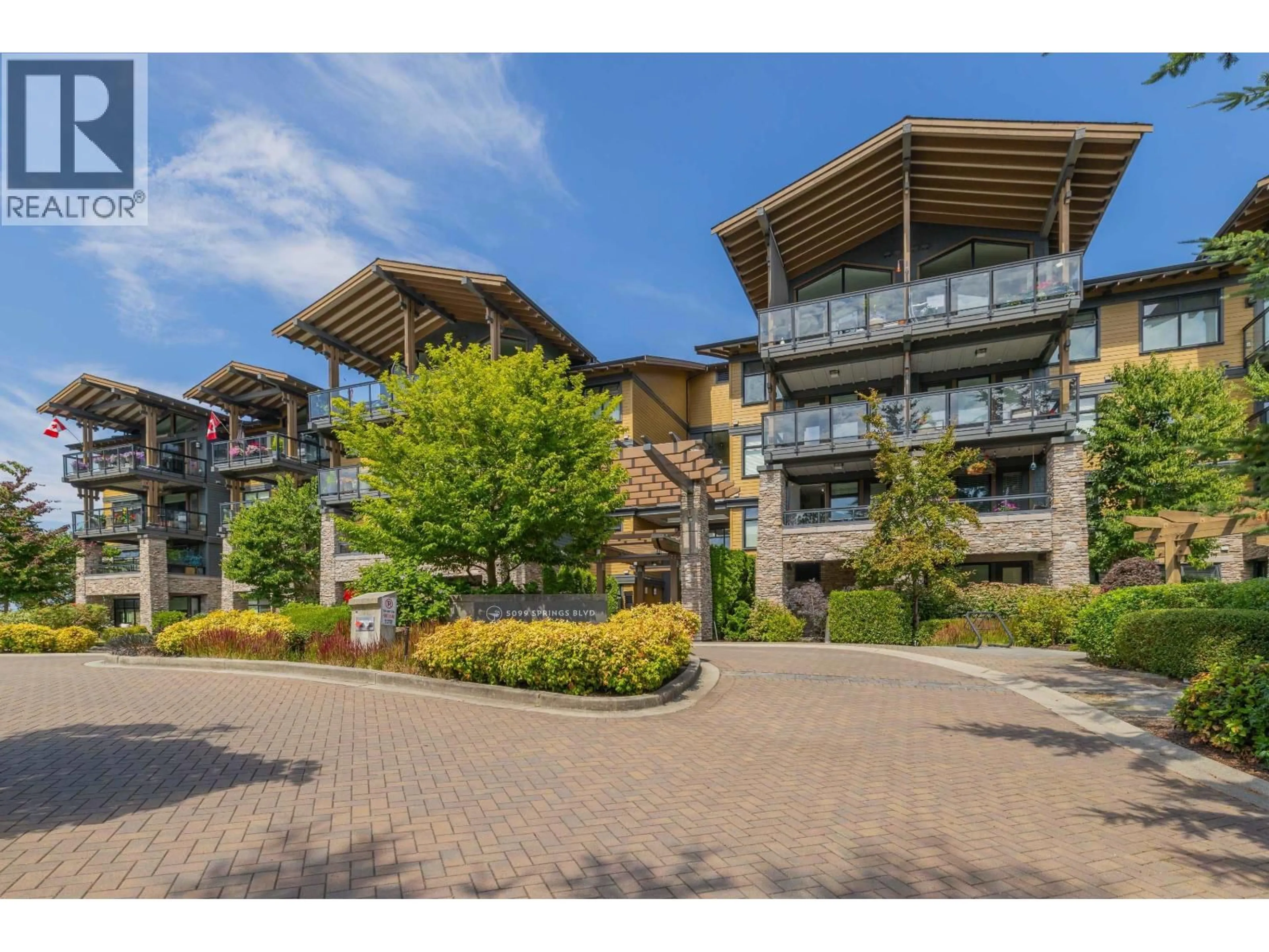 Patio, unknown for 301 - 5099 SPRINGS BOULEVARD, Delta British Columbia V4M0A2