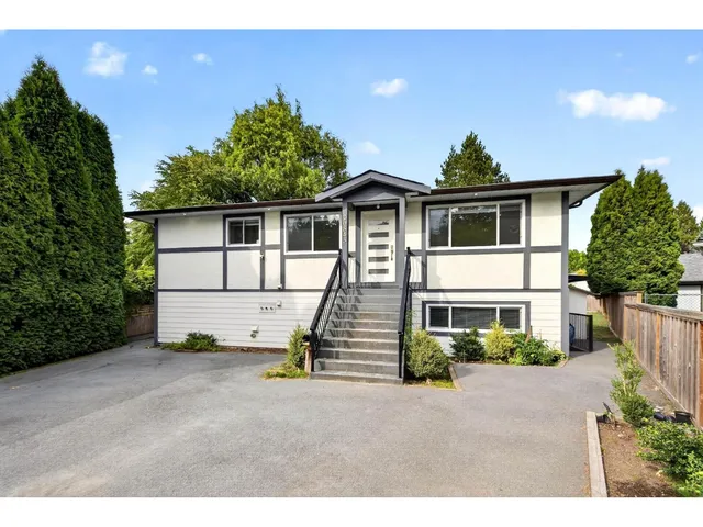 20543 50A AVENUE, Langley 3