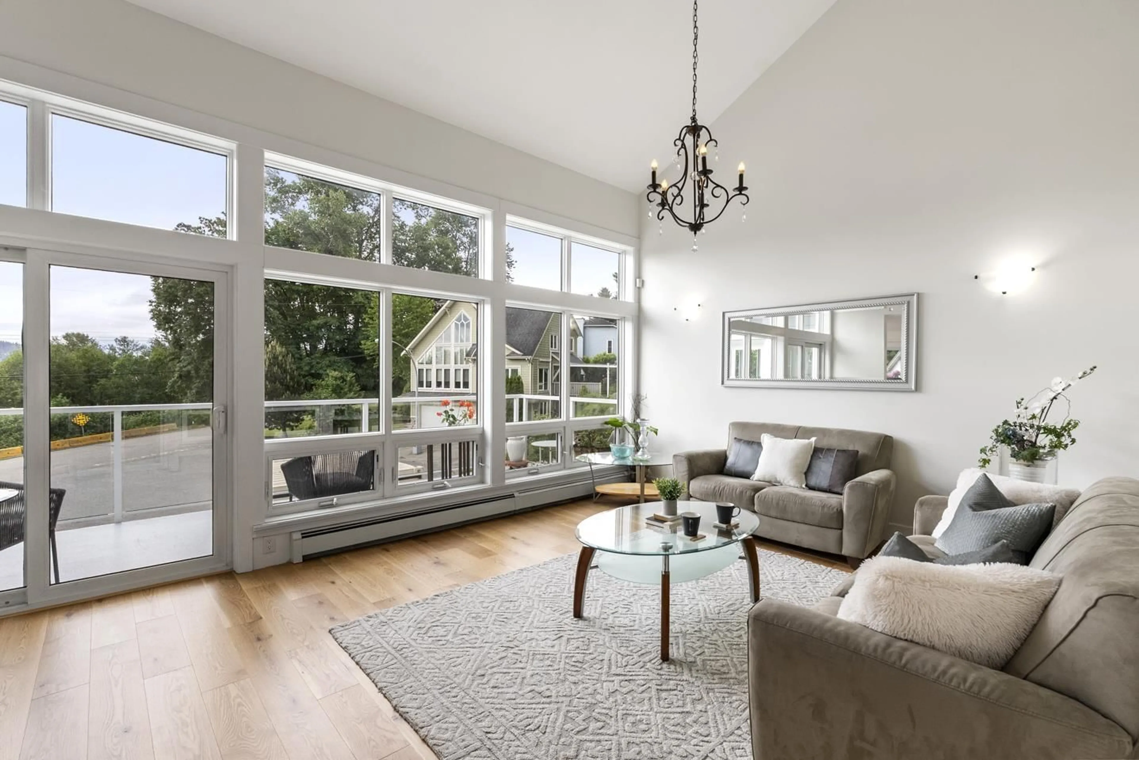 Living room with furniture, unknown for 13820 116 AVENUE, Surrey British Columbia V3R2T2