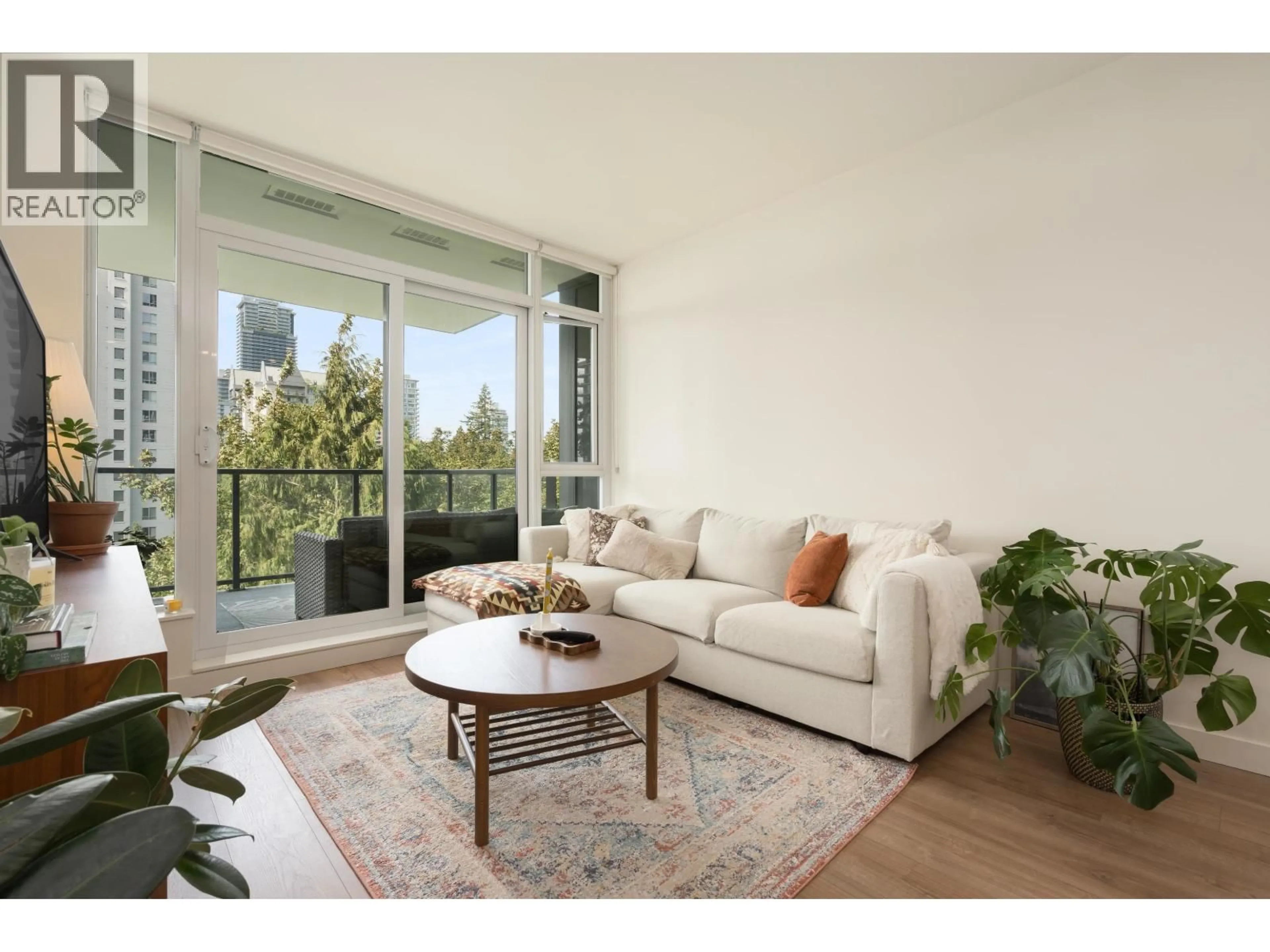 Living room with furniture, unknown for 608 - 585 AUSTIN AVENUE, Coquitlam British Columbia V3K0G6