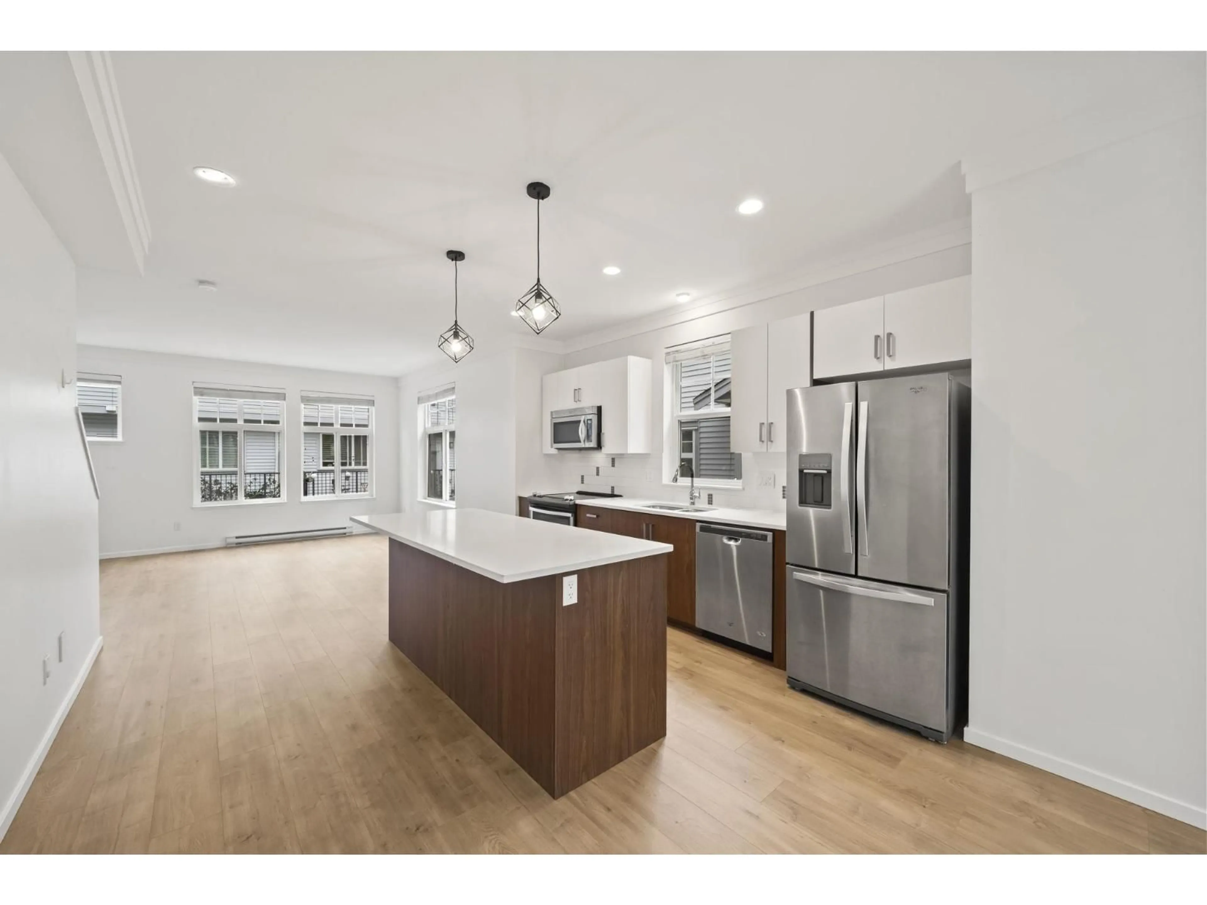 Open concept kitchen, unknown for 81 - 5858 142 STREET, Surrey British Columbia V3X0H2
