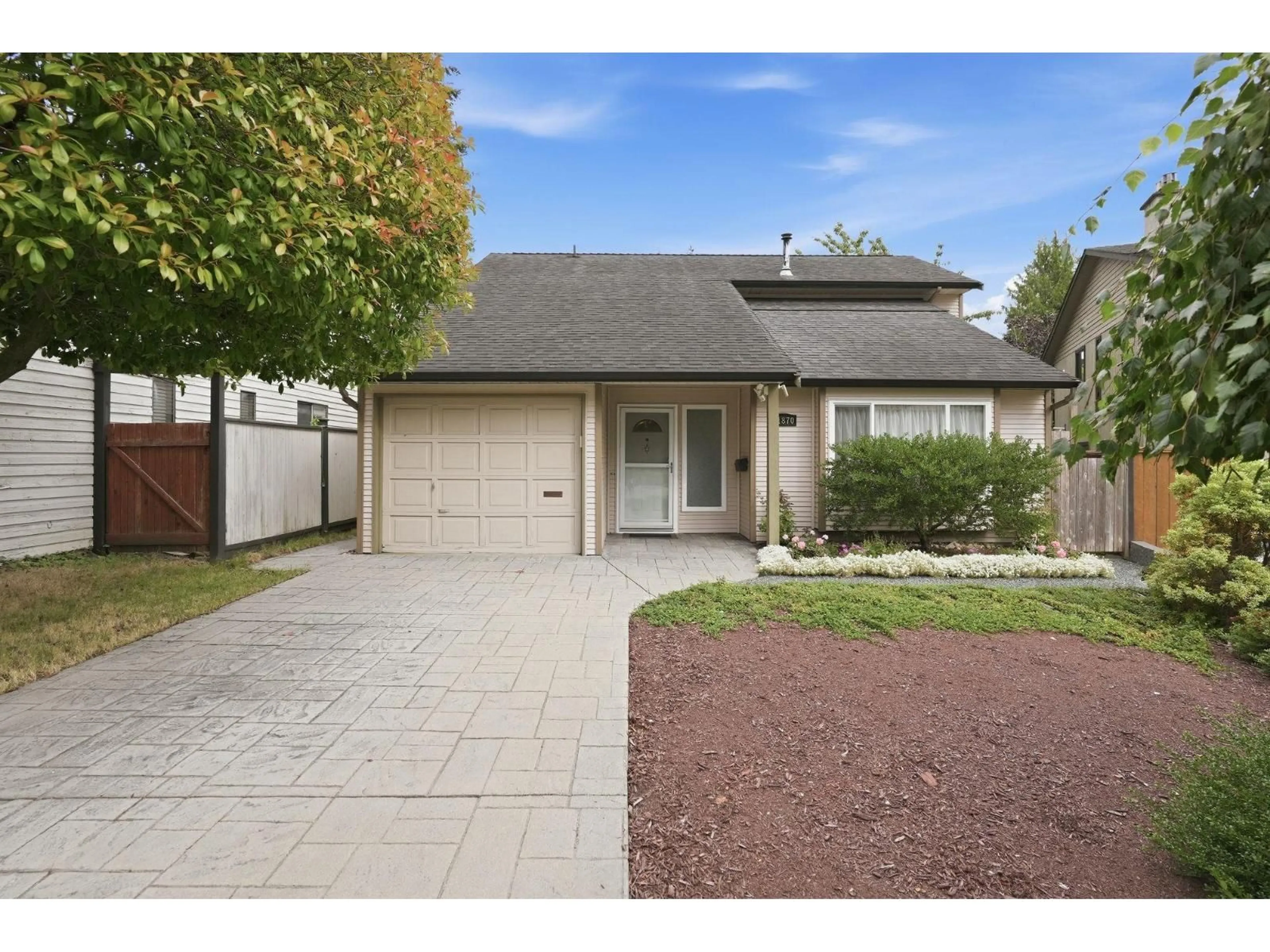 A pic from outside/outdoor area/front of a property/back of a property/a pic from drone, street for 11870 STAPLES CRESCENT, Delta British Columbia V4E2T7