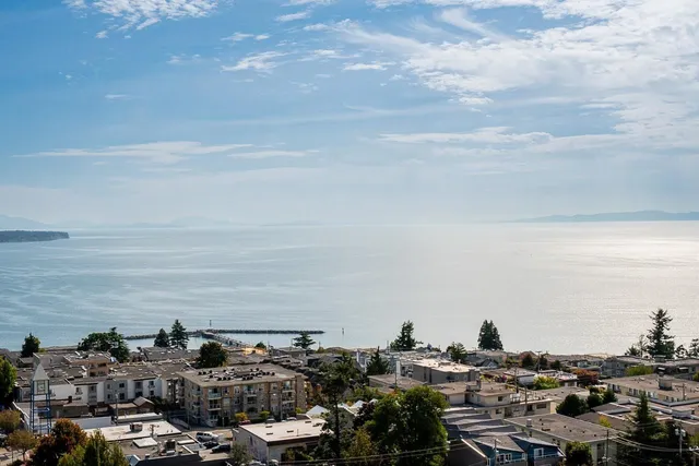 1302 - 1342 JOHNSTON ROAD, White Rock 2
