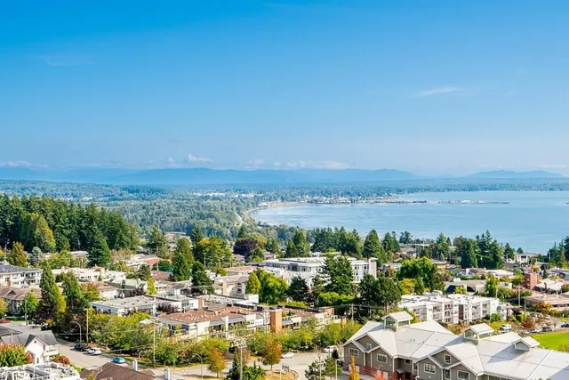 1302 - 1342 JOHNSTON ROAD, White Rock 5