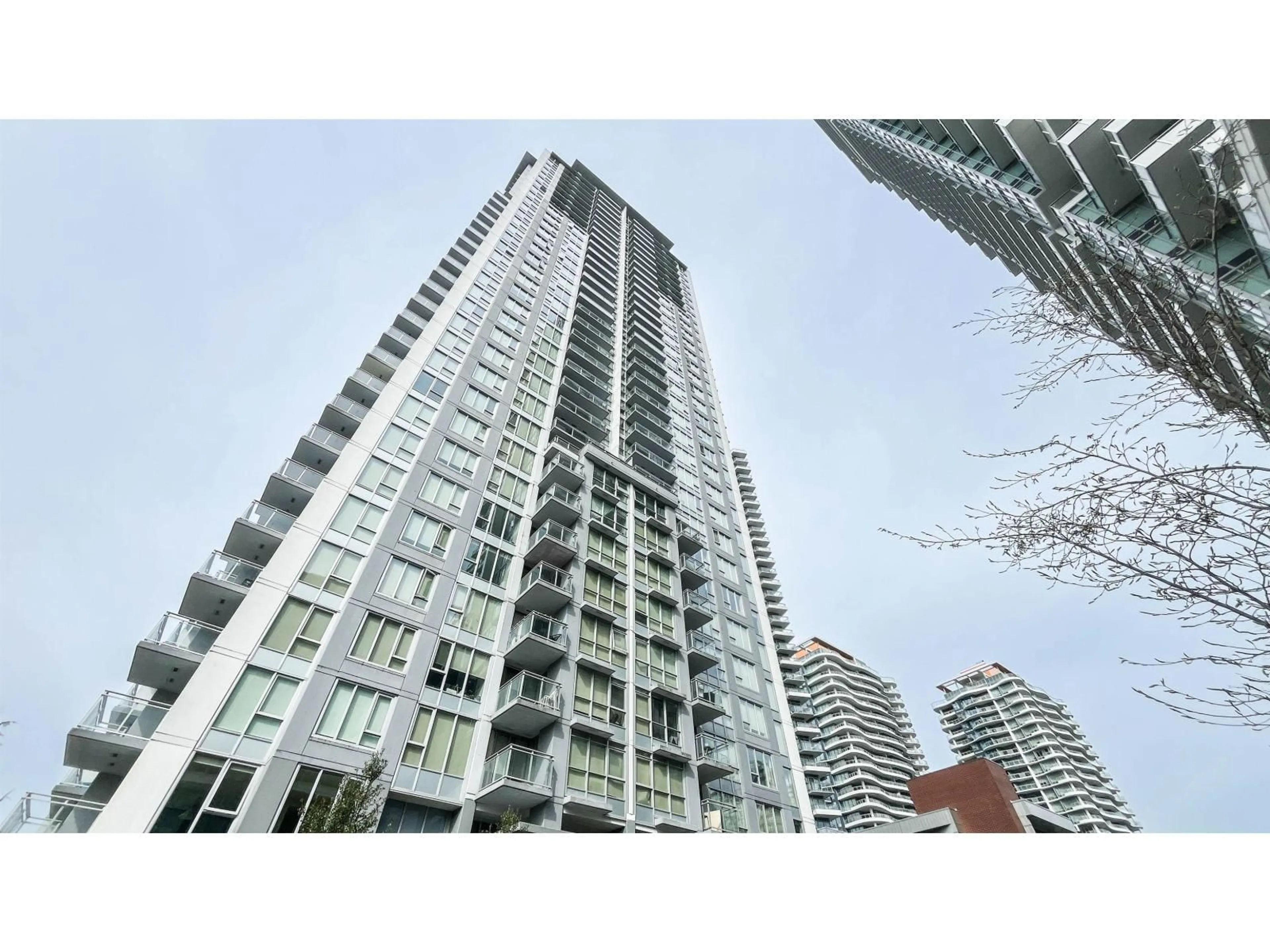 Unknown for 2903 - 13325 102A AVENUE, Surrey British Columbia V3T0J5