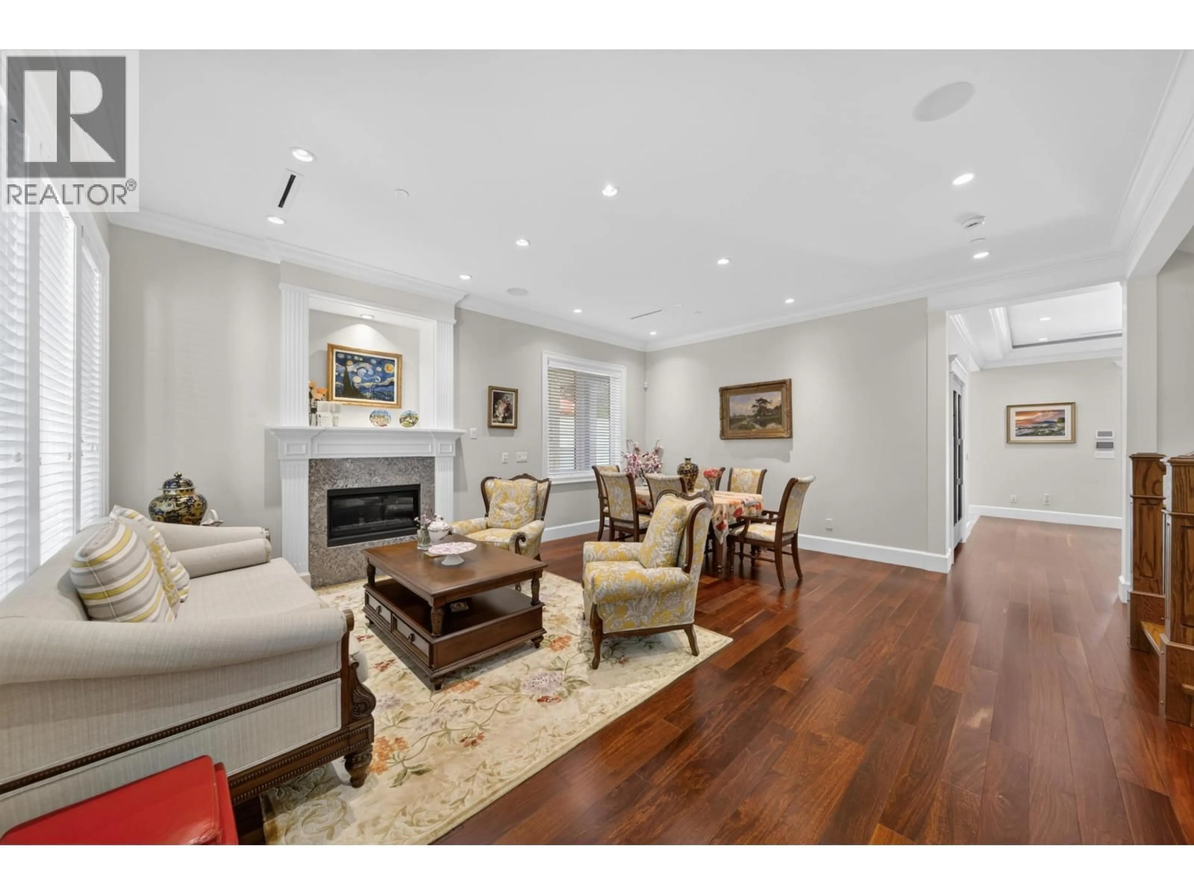 Living room with furniture, unknown for 3285 12TH AVENUE, Vancouver British Columbia V6K2R8