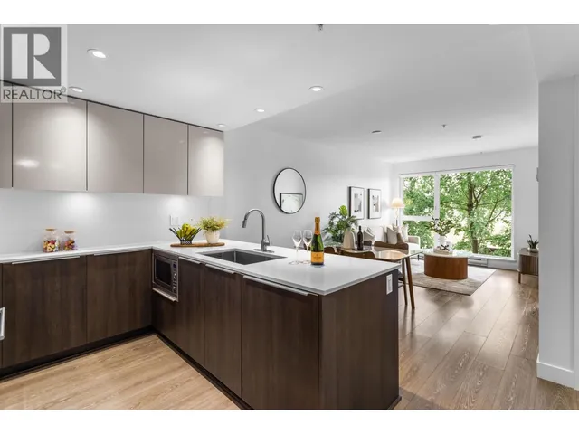 211 - 1588 HASTINGS STREET, Vancouver 4