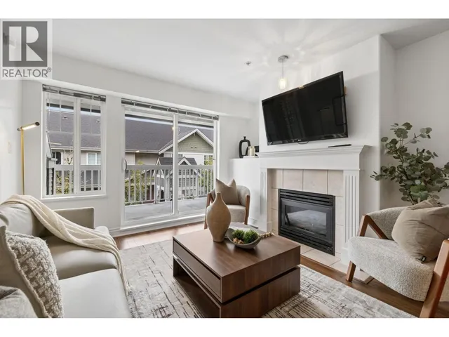 24 - 230 TENTH STREET, New Westminster 2