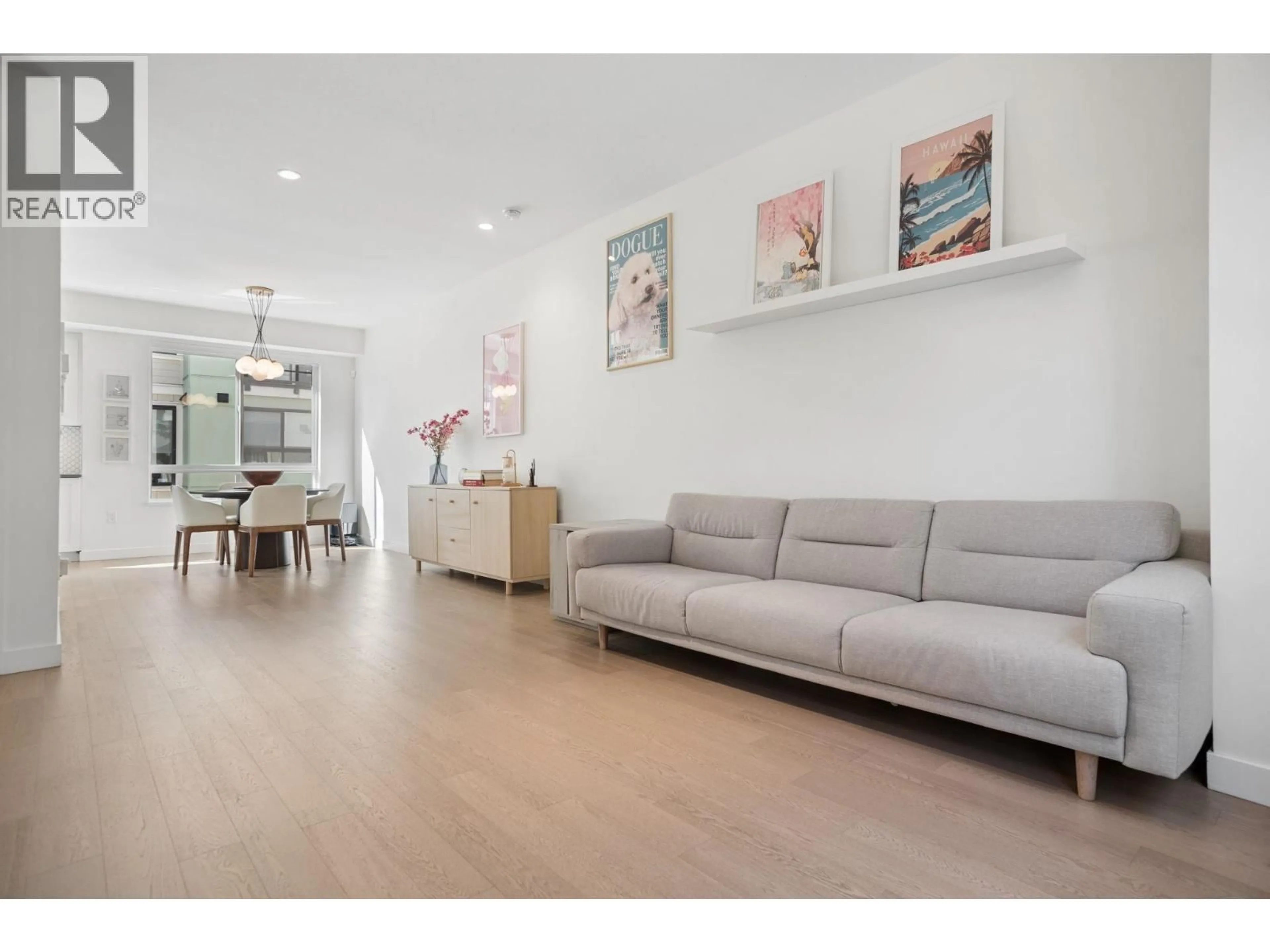 Living room with furniture, unknown for 61 - 10199 RIVER DRIVE, Richmond British Columbia V6X1Z2