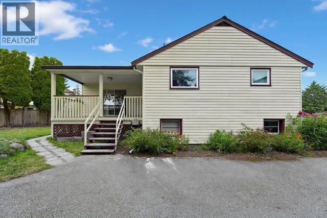 311 MOUNT ROYAL DRIVE, Port Moody 2
