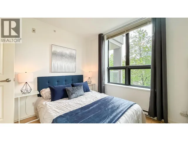 305 - 3638 VANNESS AVENUE, Vancouver 2