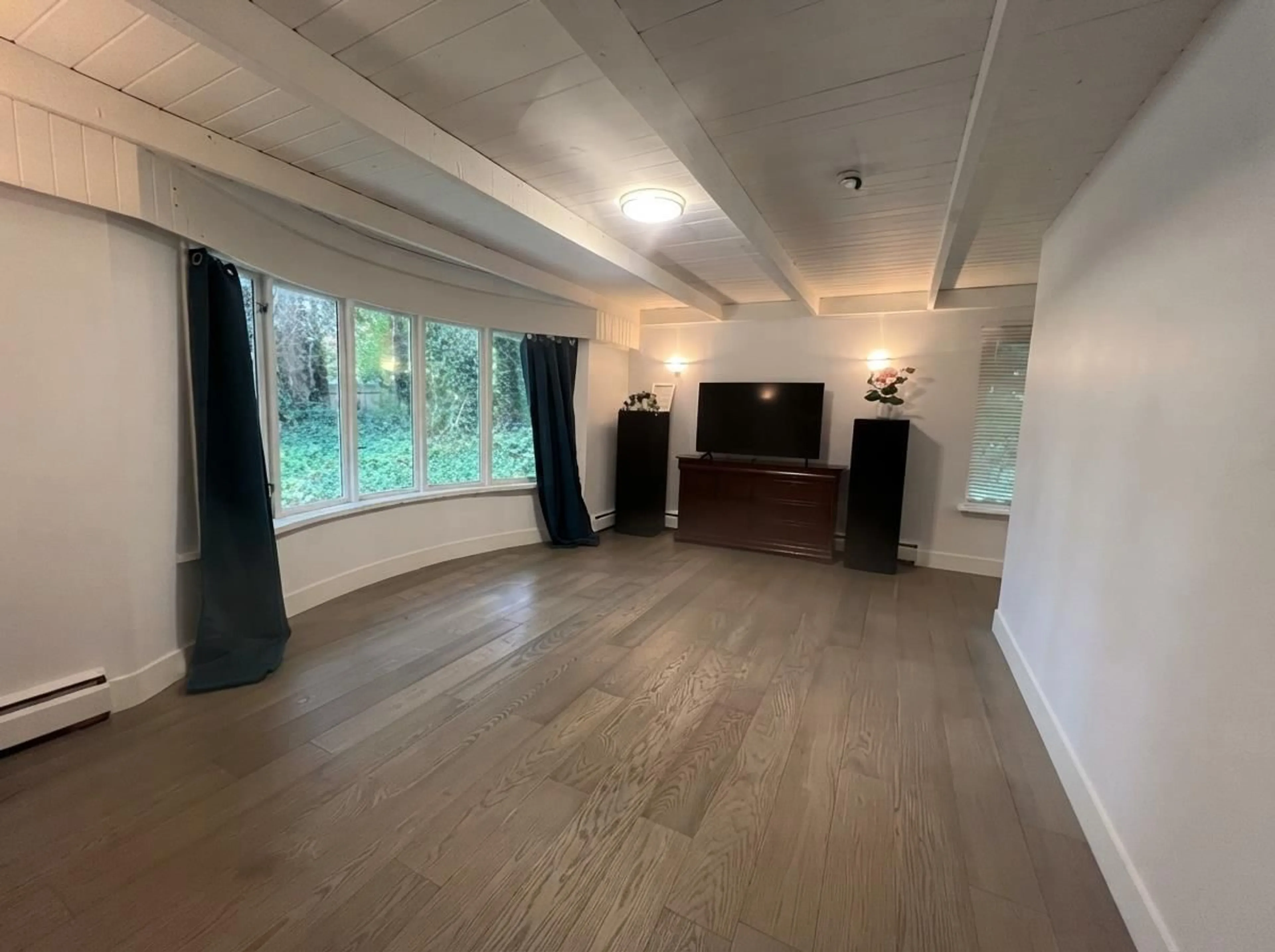 A pic of a room for 13768 32 AVENUE, Surrey British Columbia V4P2B8