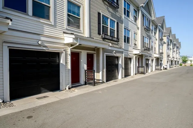 77 - 32633 SIMON AVENUE, Abbotsford 4