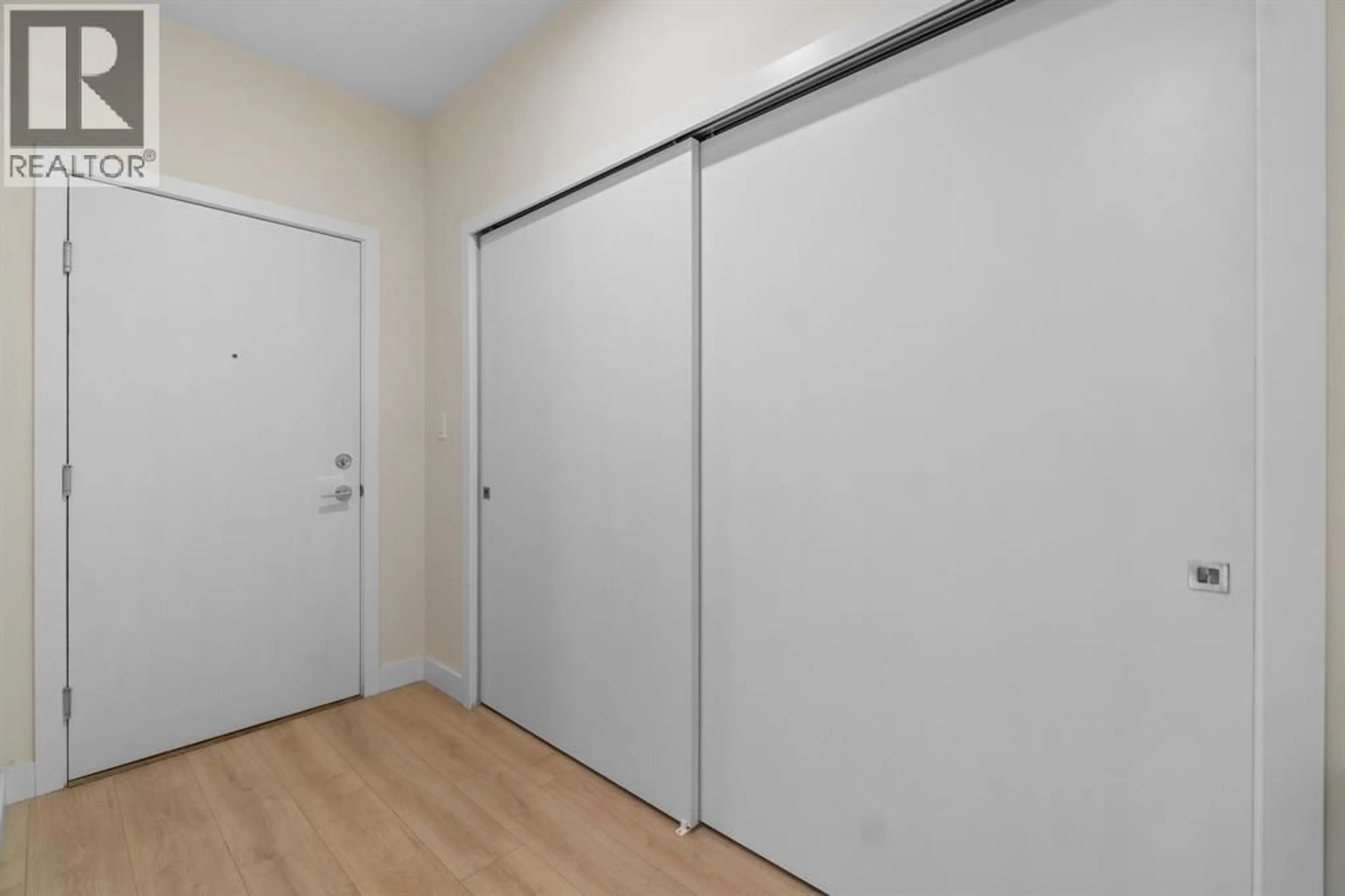 A pic of a room for 328 - 1792 STARLING DRIVE, Tsawwassen British Columbia V4M0E4