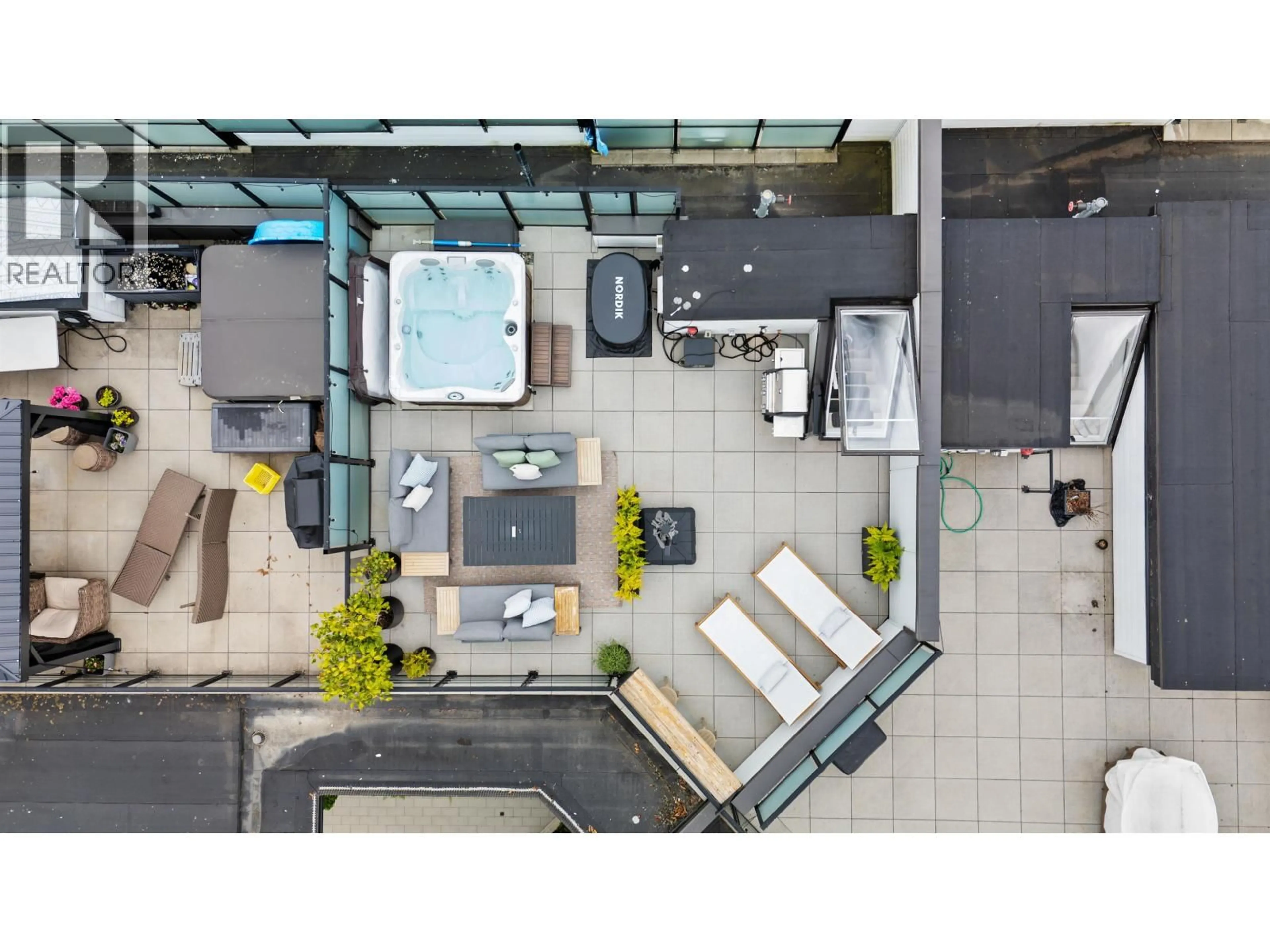Unknown for 614 - 108 8TH STREET, North Vancouver British Columbia V7L0H1