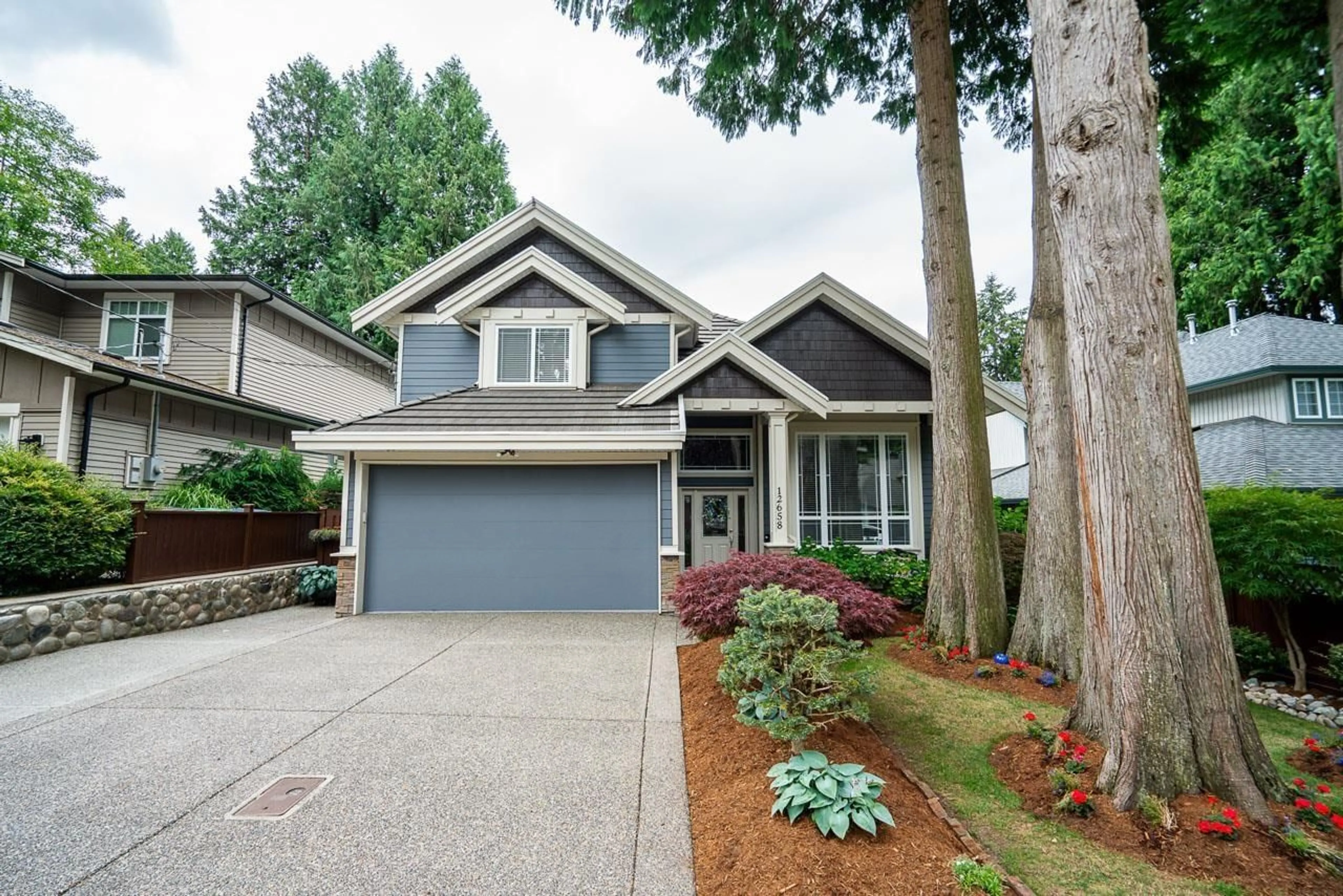Home with vinyl exterior material, street for 12658 16 AVENUE, Surrey British Columbia V4A1N1