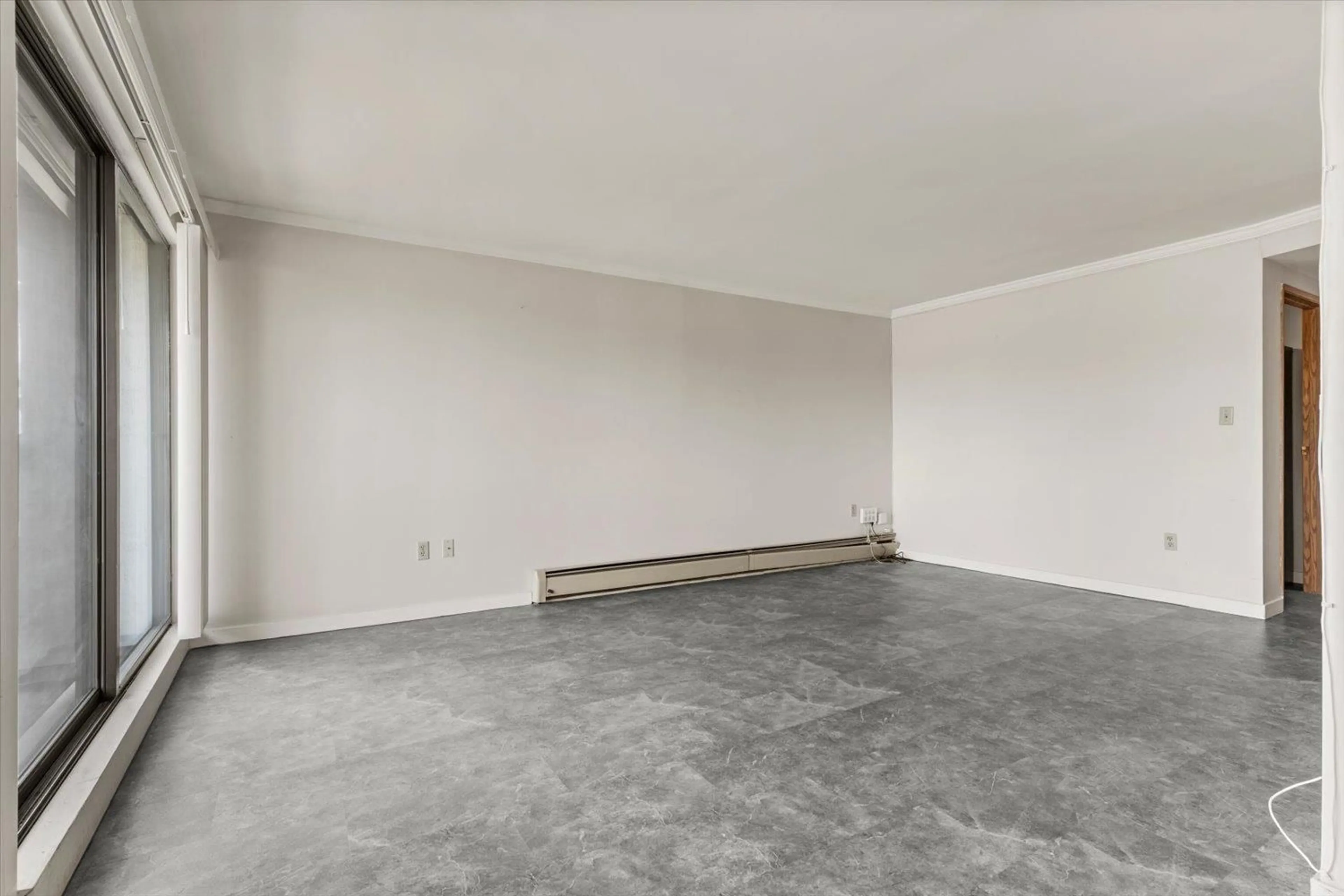 A pic of a room for 403 - 31955 OLD YALE ROAD, Abbotsford British Columbia V2T4N1
