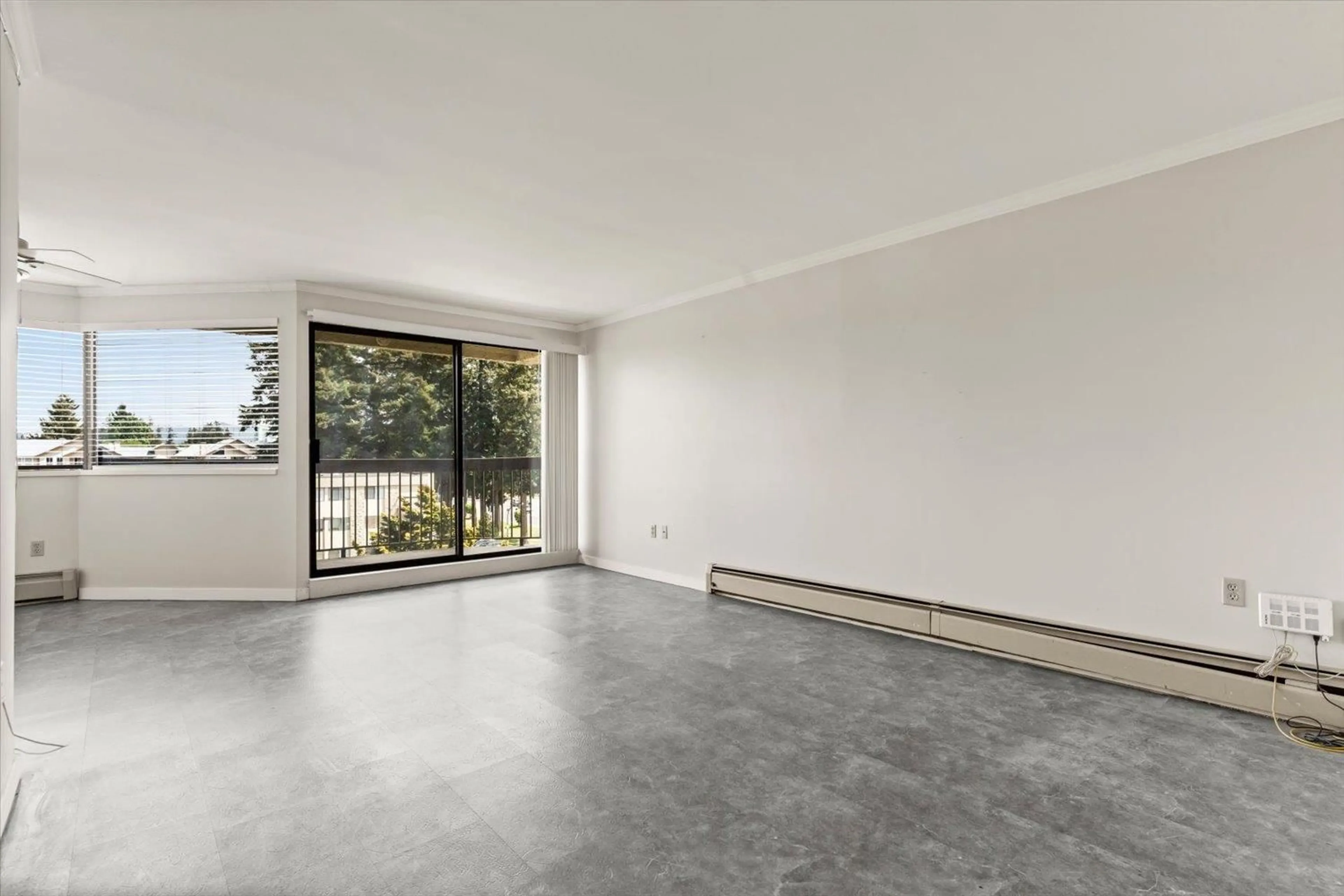 A pic of a room for 403 - 31955 OLD YALE ROAD, Abbotsford British Columbia V2T4N1