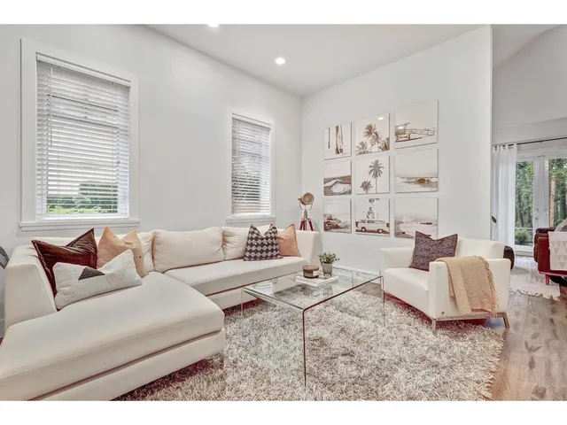 27 - 3122 160 STREET, Surrey 2