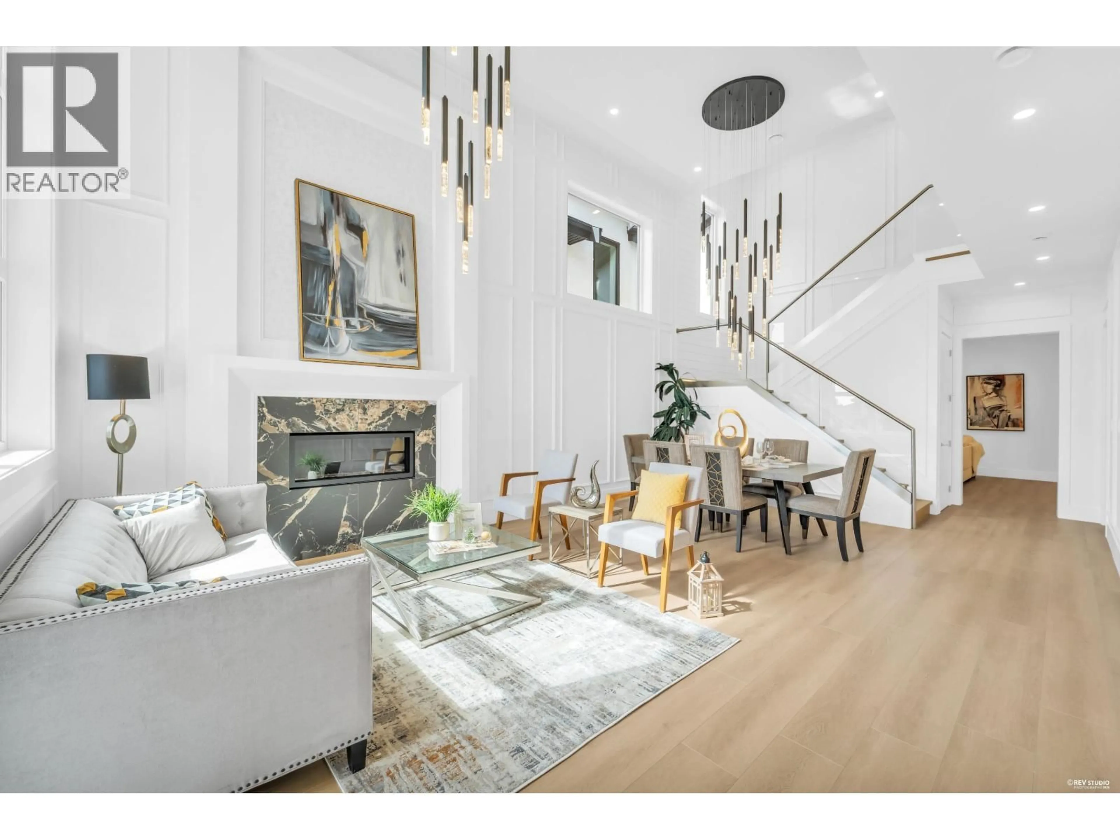 Living room with furniture, unknown for 8753 NO. 2 ROAD, Richmond British Columbia V7C3M4