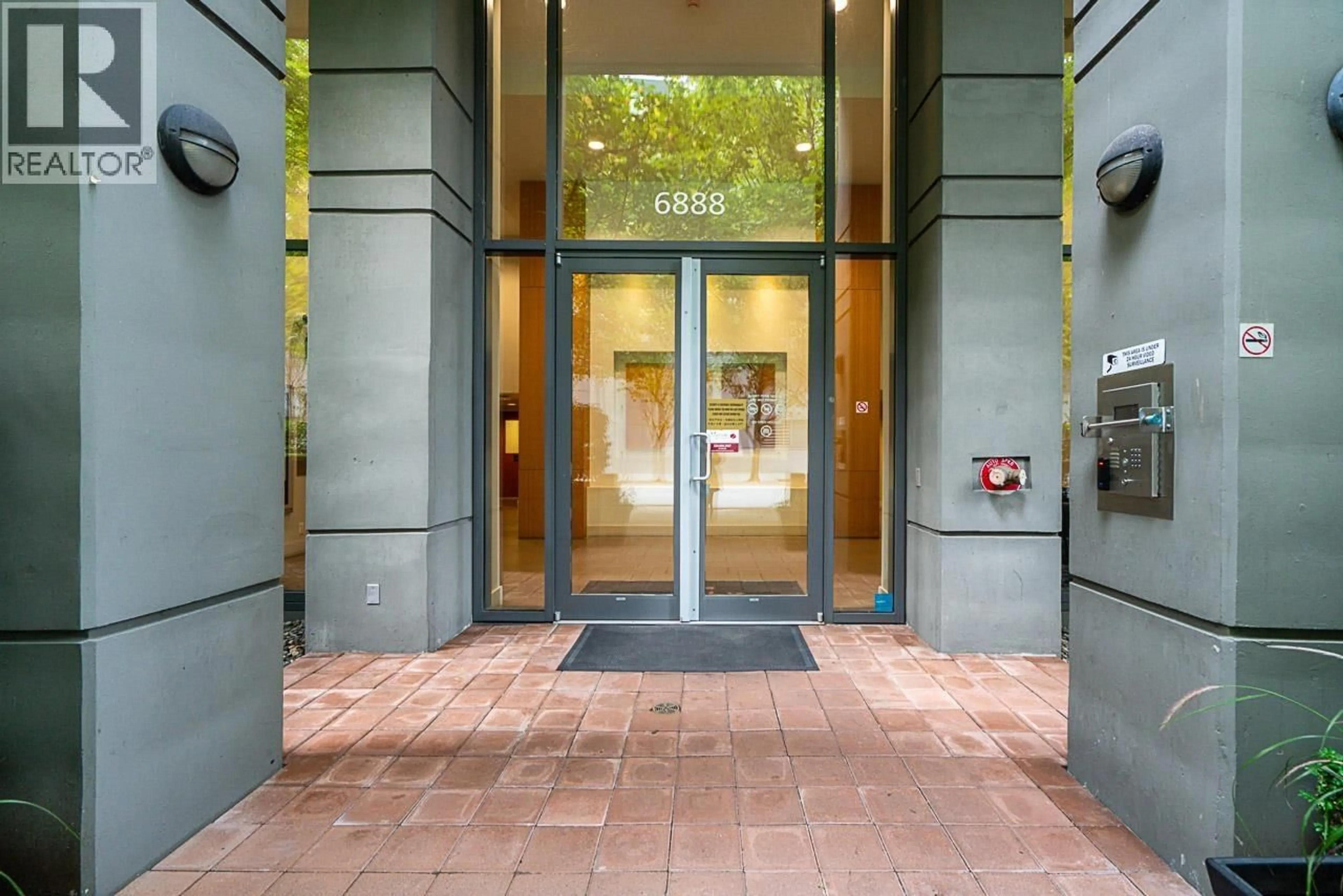Indoor foyer for 1007 - 6888 ALDERBRIDGE WAY, Richmond British Columbia V6X0A7