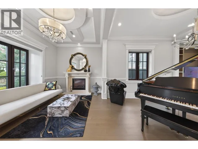 2168 W 22ND AVENUE, Vancouver 4