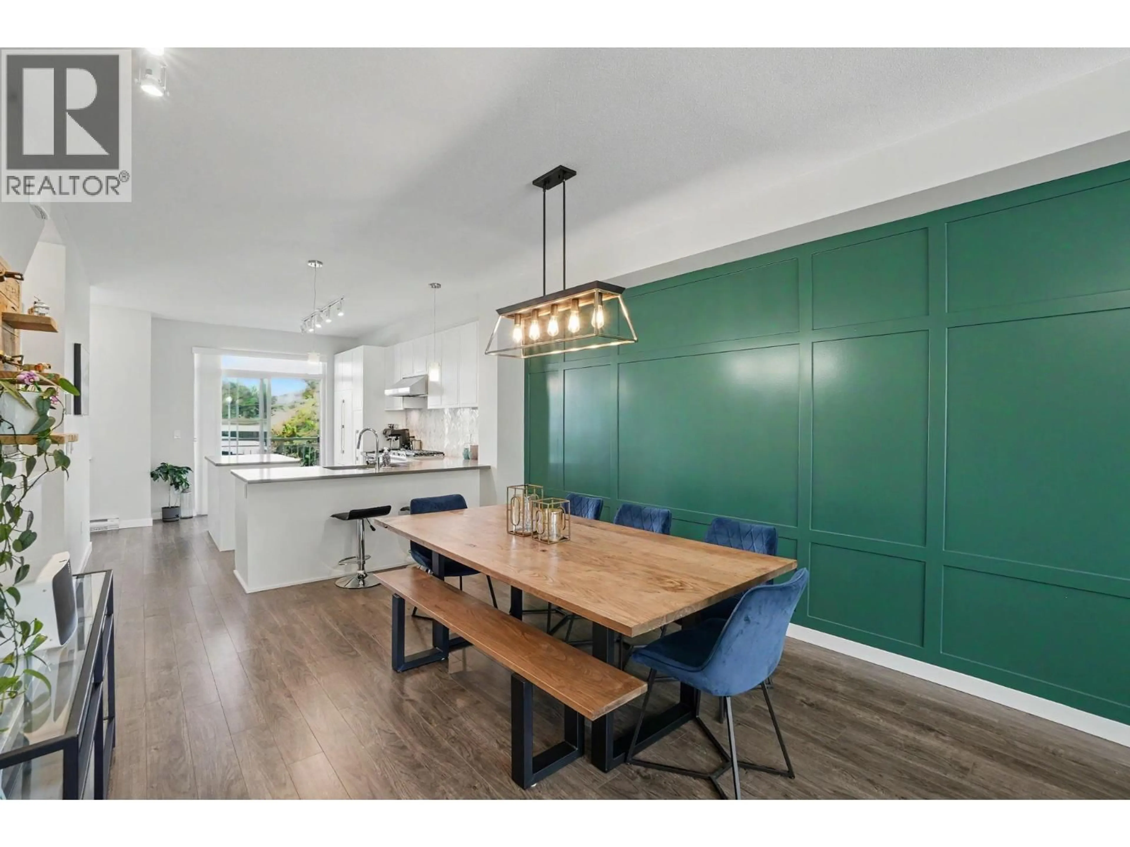 Dining room, wood/laminate floor for 17 - 5551 ADMIRAL WAY, Delta British Columbia V4K0C9