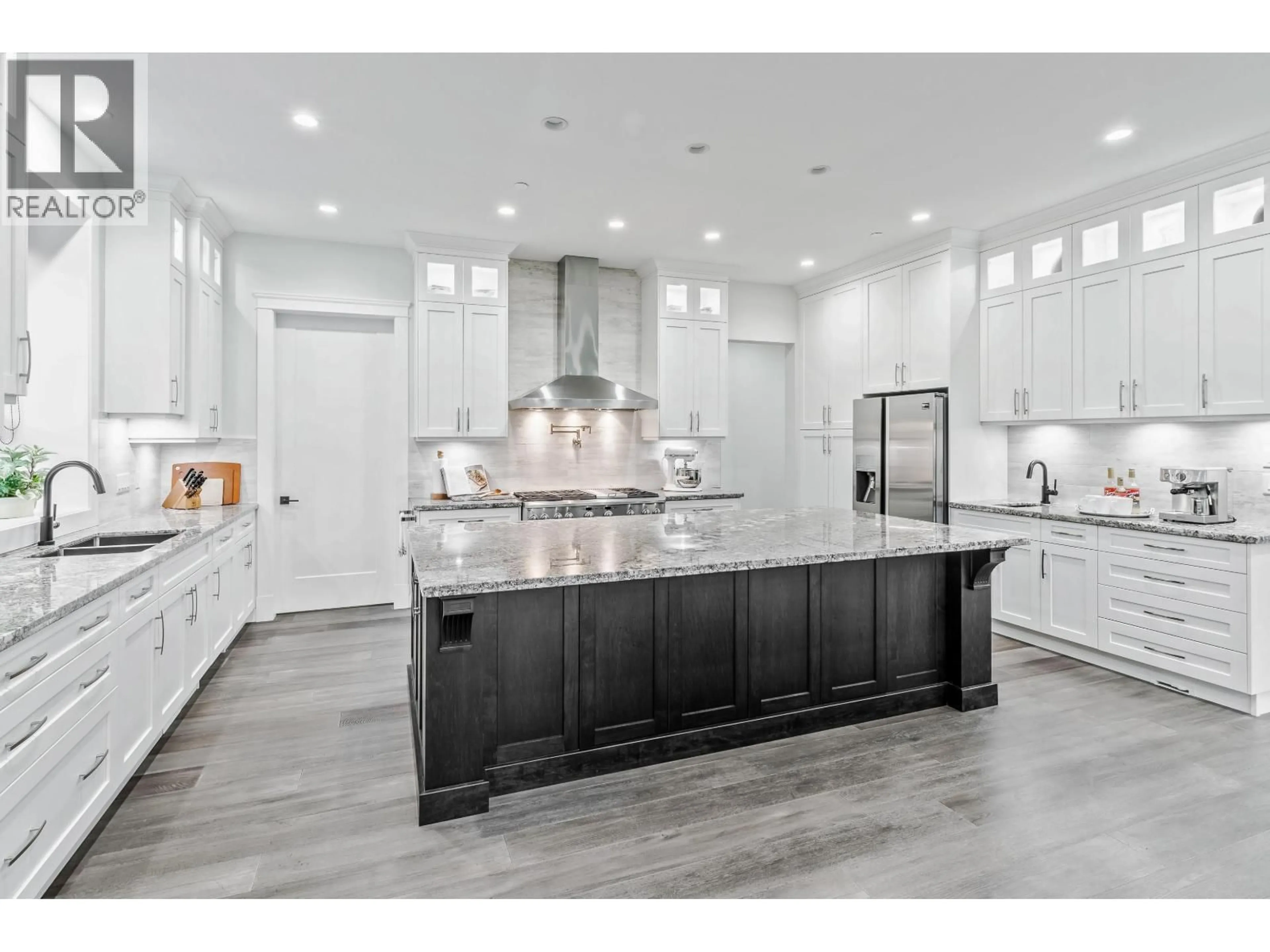 Open concept kitchen, unknown for 24331 124 AVENUE, Maple Ridge British Columbia V4R1T4