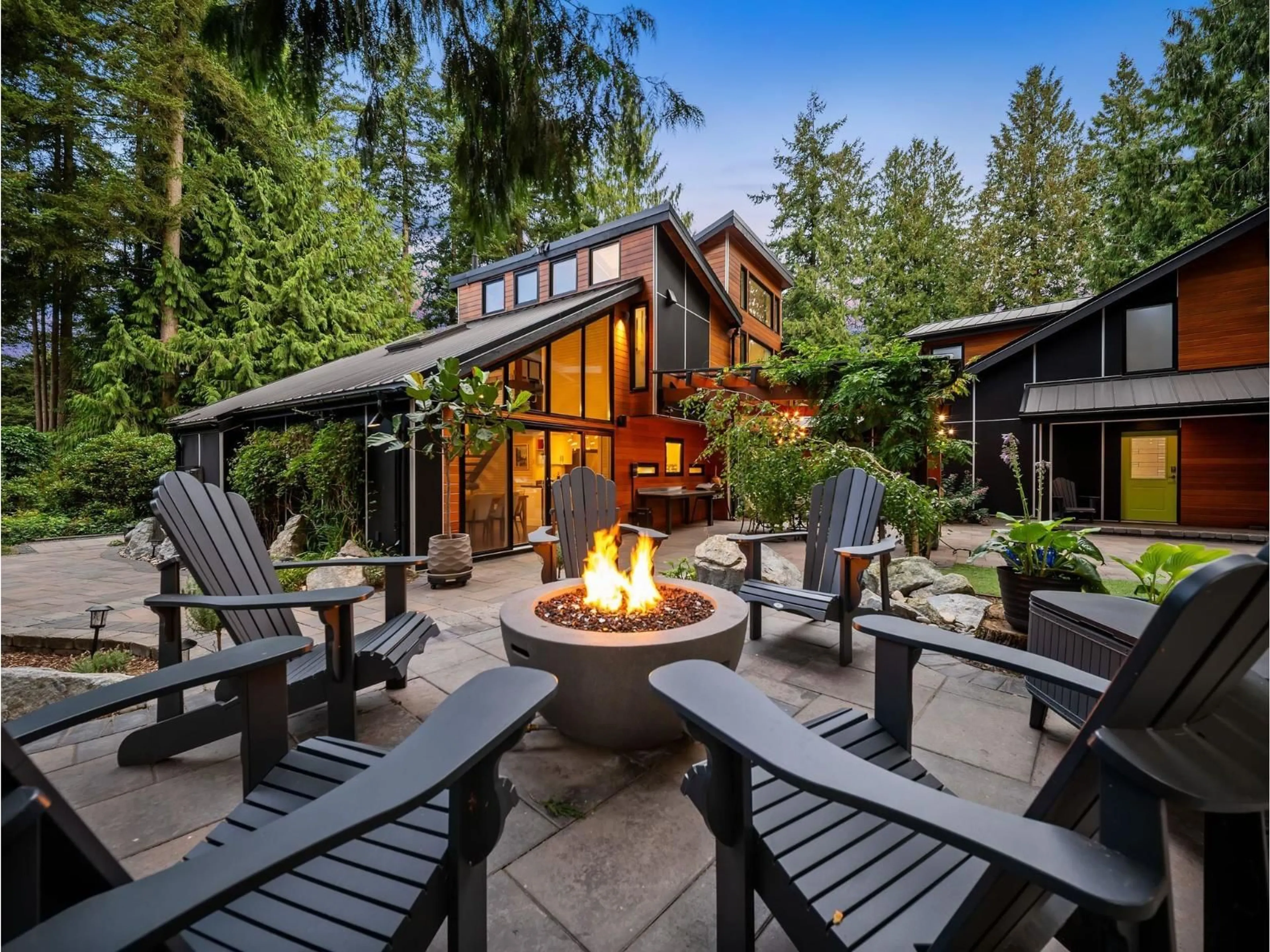 Patio, unknown for 3742 204A STREET, Langley British Columbia V3A4S4