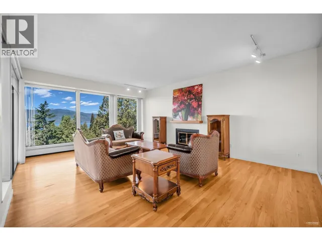 5317 MONTIVERDI PLACE, West Vancouver 5