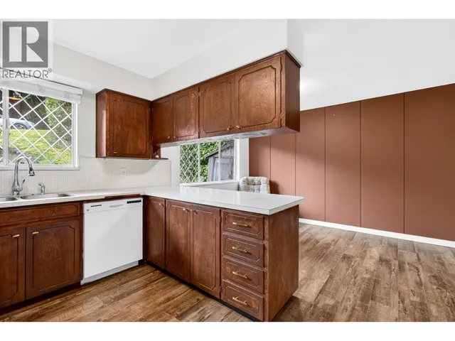 3362 VIEWMOUNT DRIVE, Port Moody 3