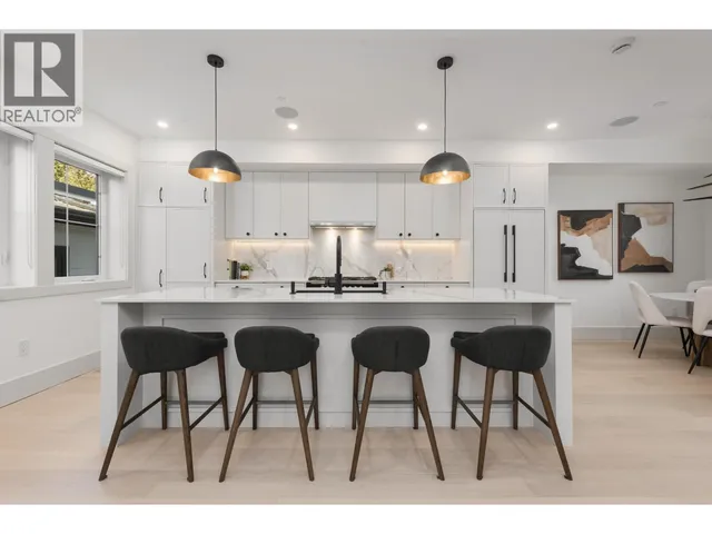 1 - 375 33RD AVENUE, Vancouver 5