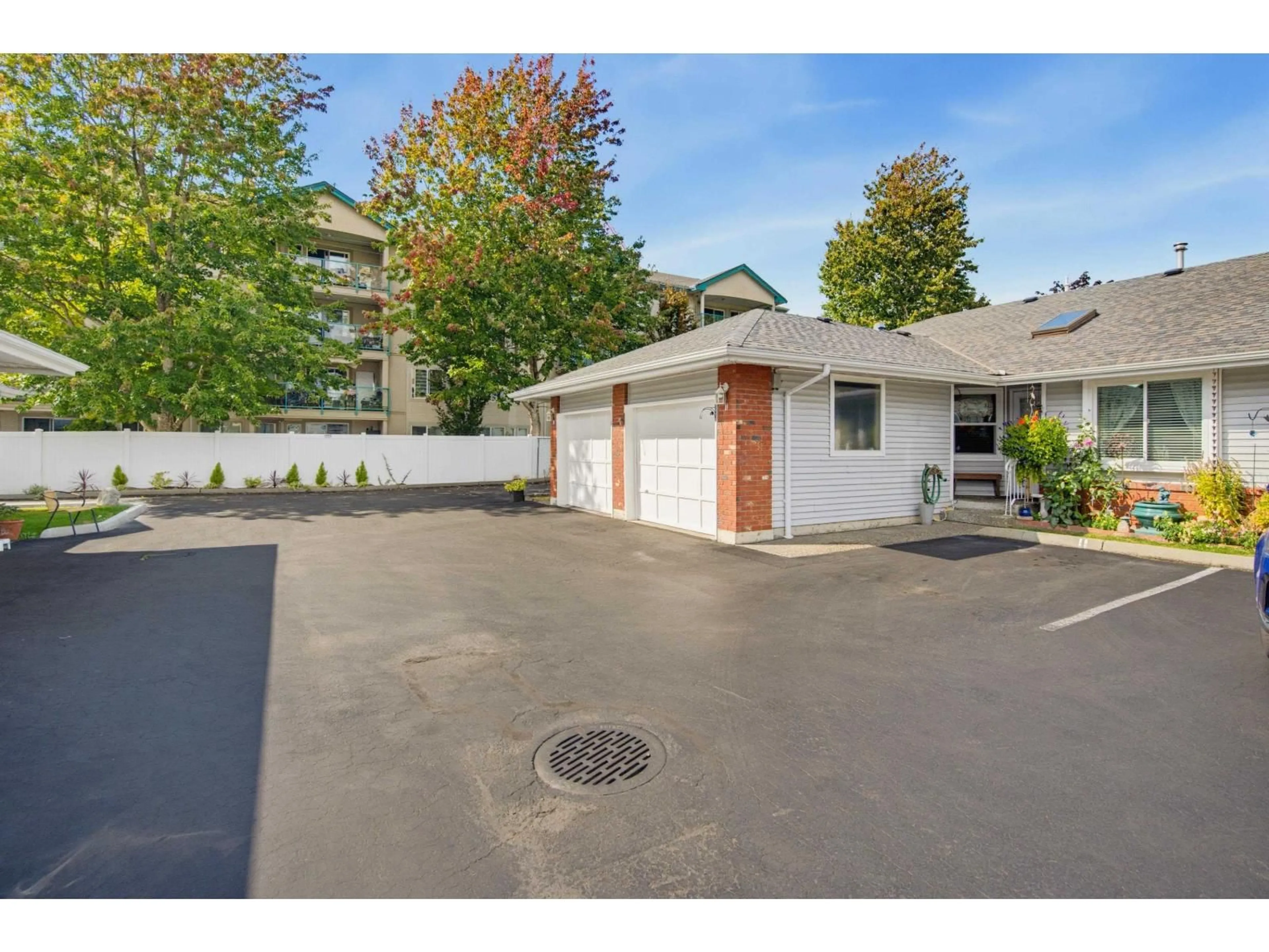 Unknown for 11 - 5365 205 STREET, Langley British Columbia V3A7V7
