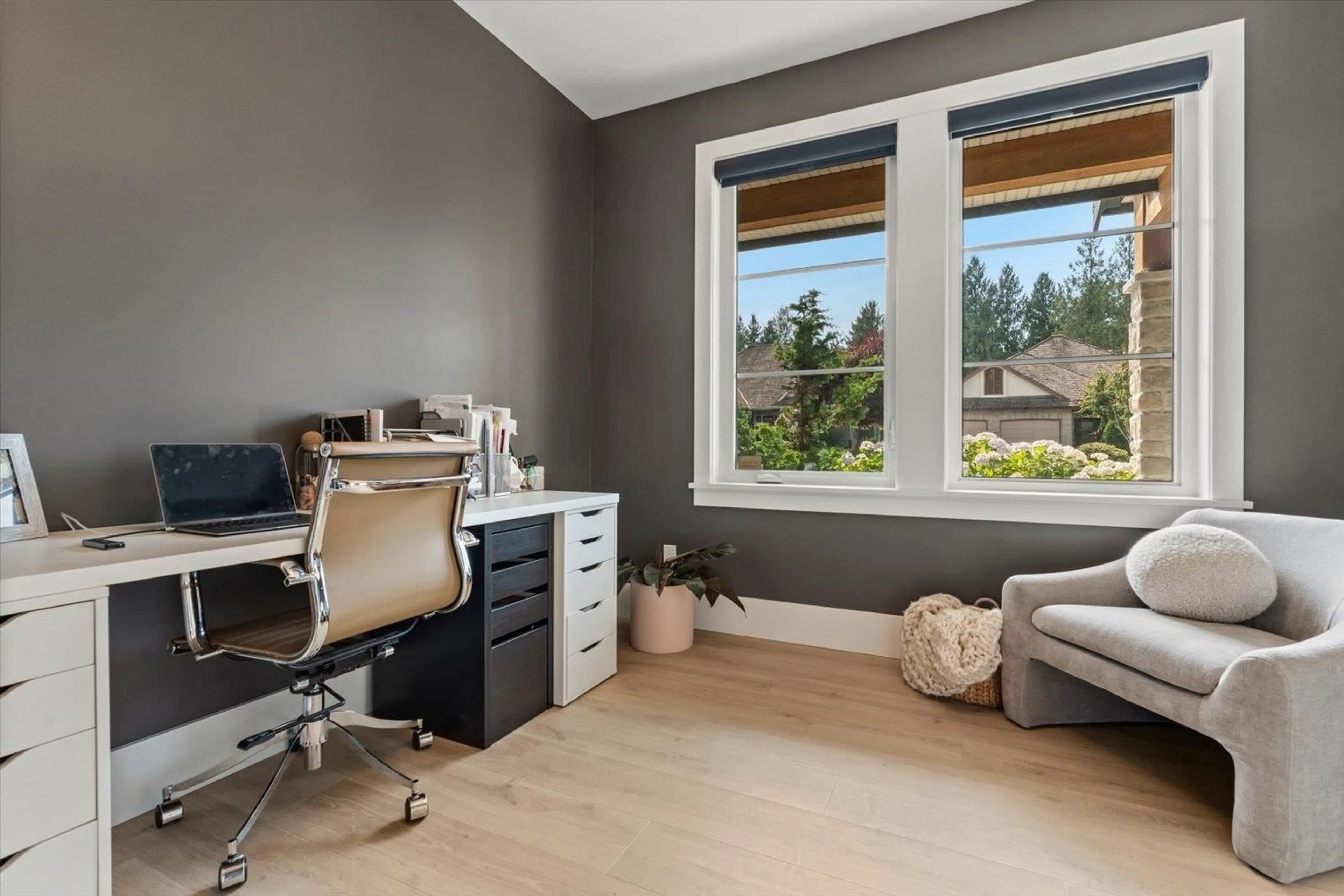 A pic of a room for 3898 COACHSTONE WAY, Abbotsford British Columbia V2S8G7