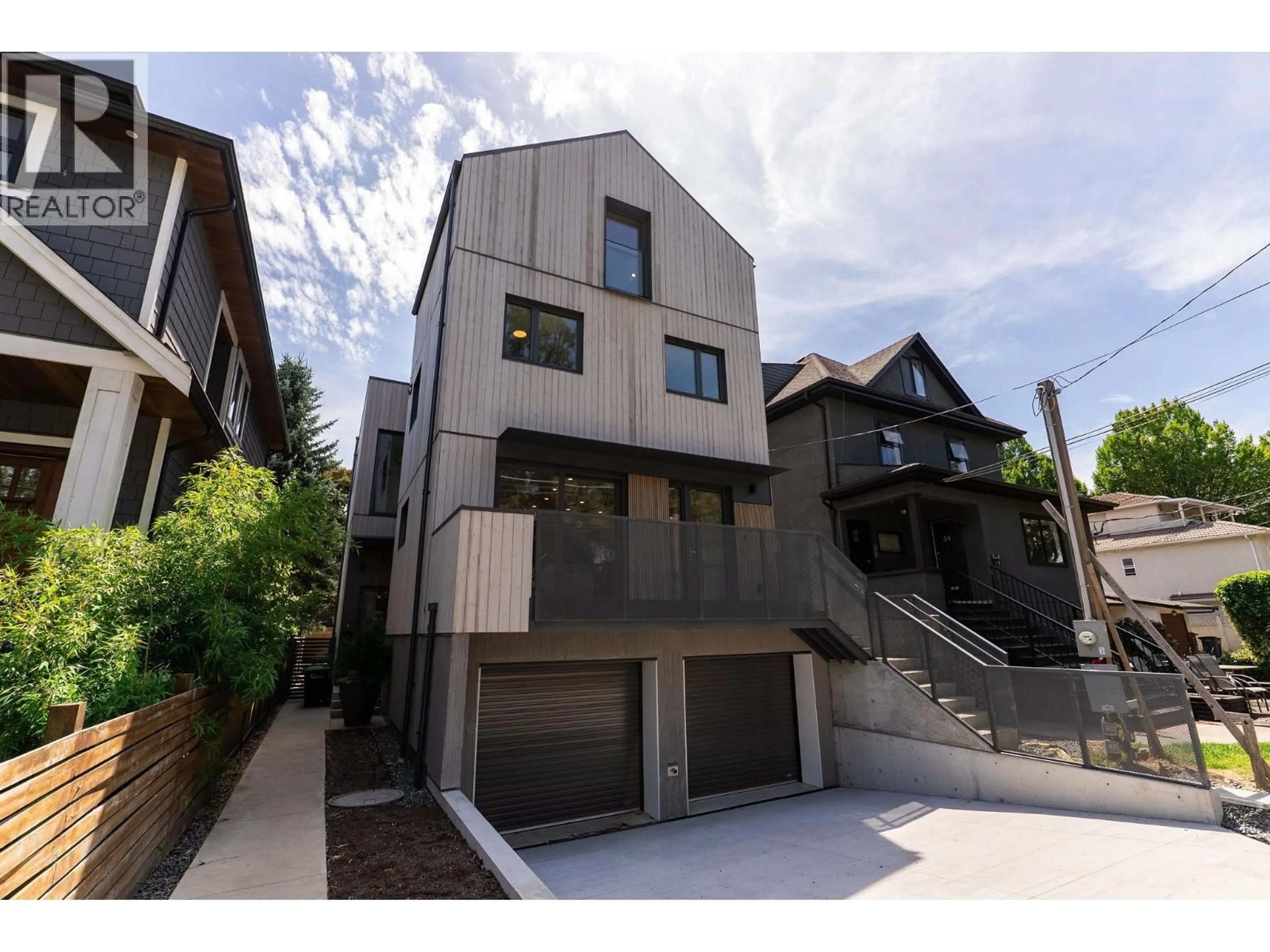 Unknown for 1 - 60 17TH AVENUE, Vancouver British Columbia V5V1A2