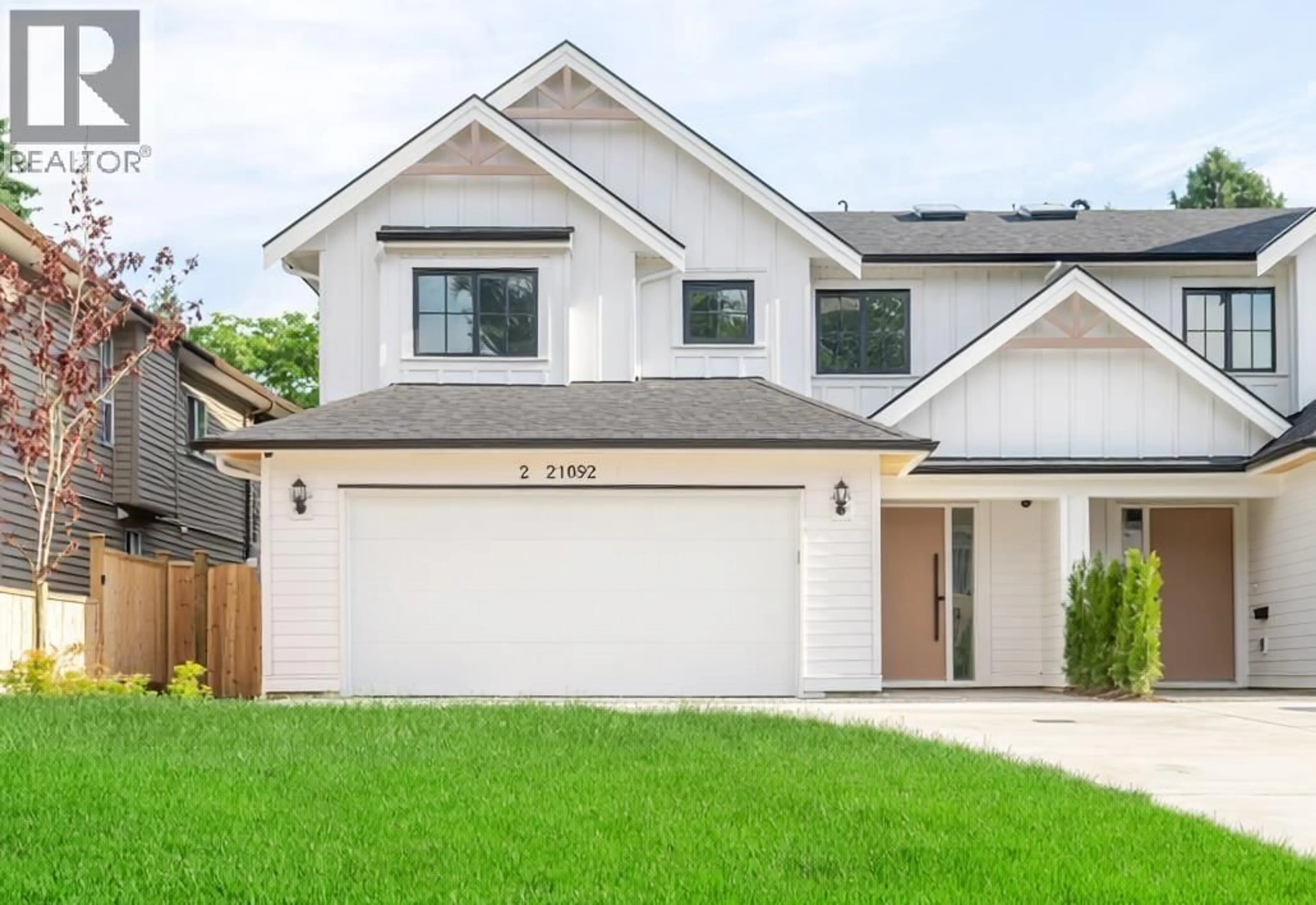 Home with vinyl exterior material, street for 2 - 21092 WICKLUND AVENUE, Maple Ridge British Columbia V2X3R9