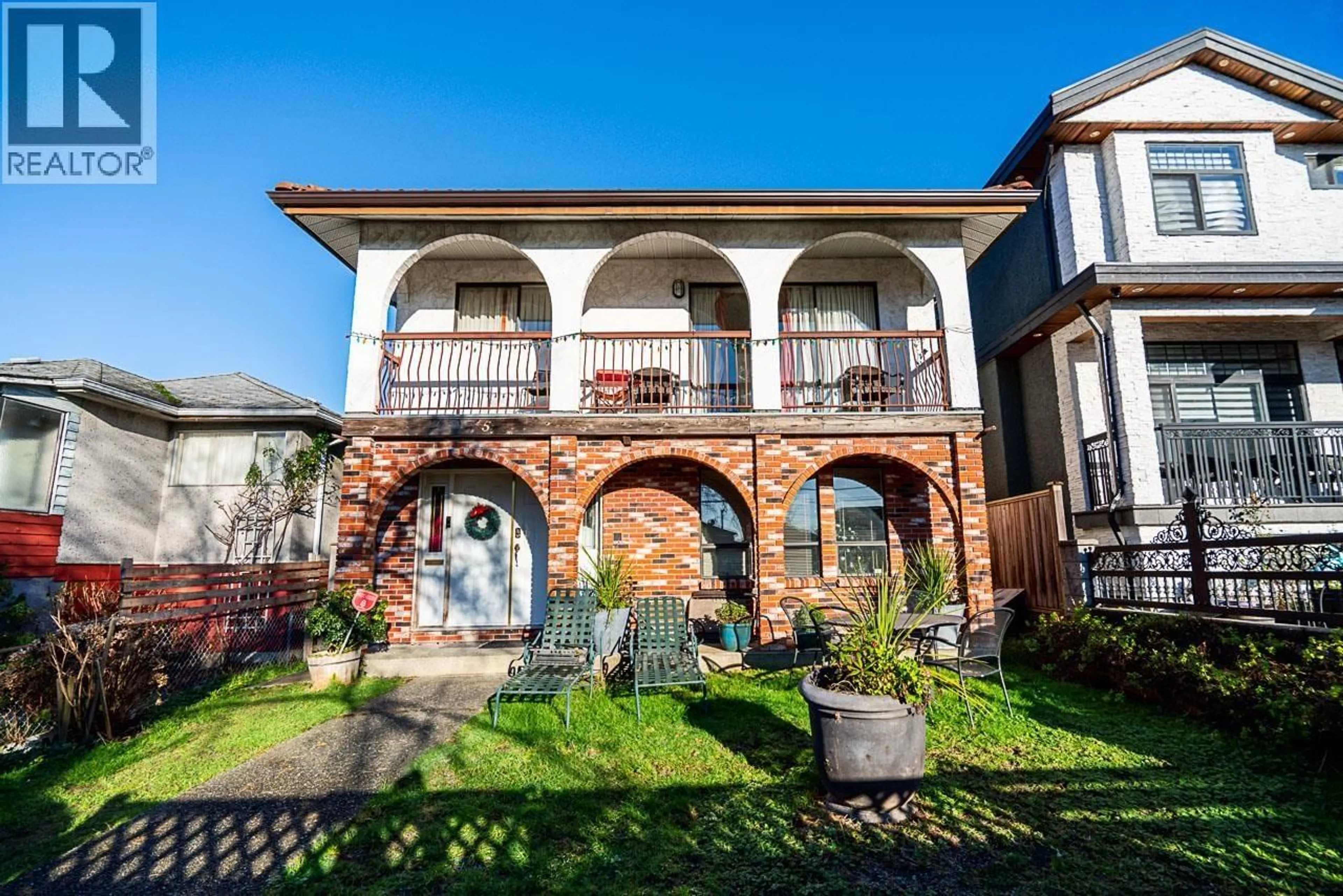 Home with brick exterior material, street for 557 58TH AVENUE, Vancouver British Columbia V5X1W1
