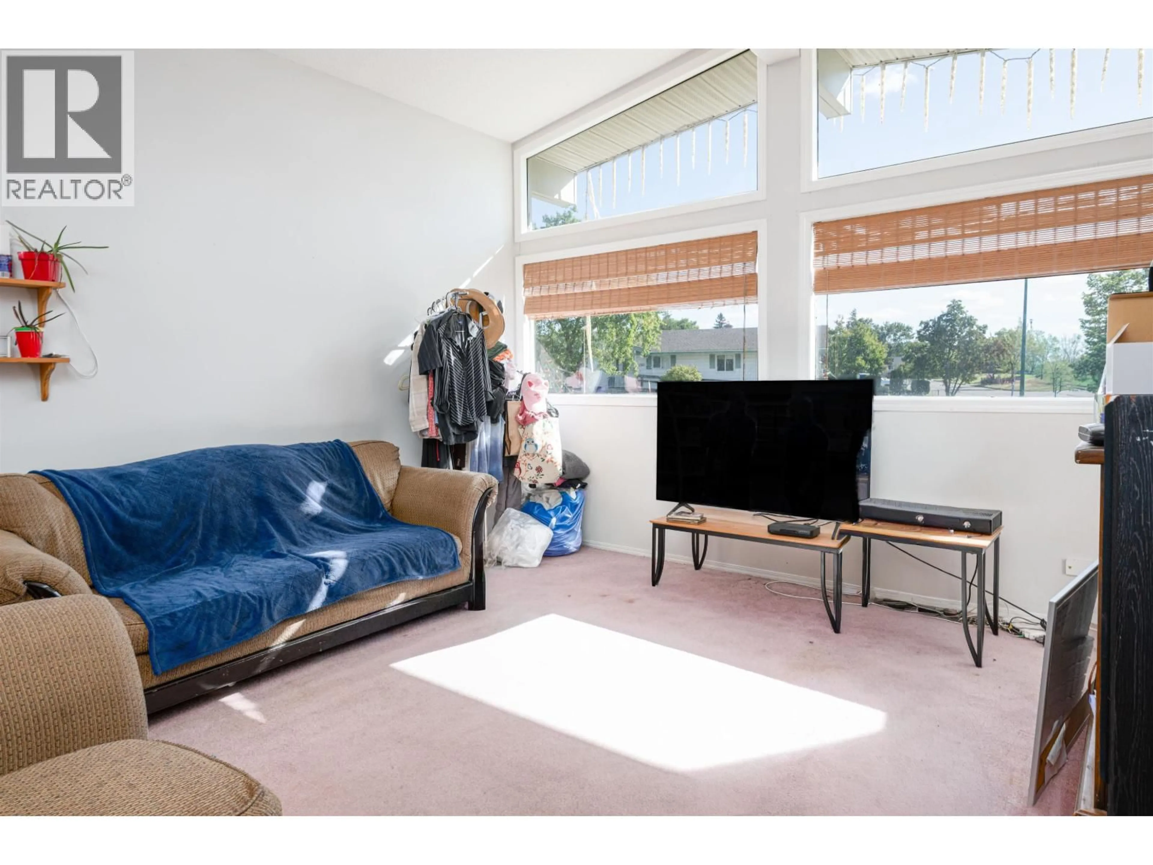 Living room with furniture, unknown for 1399 MANSON CRESCENT, Prince George British Columbia V2M4A4