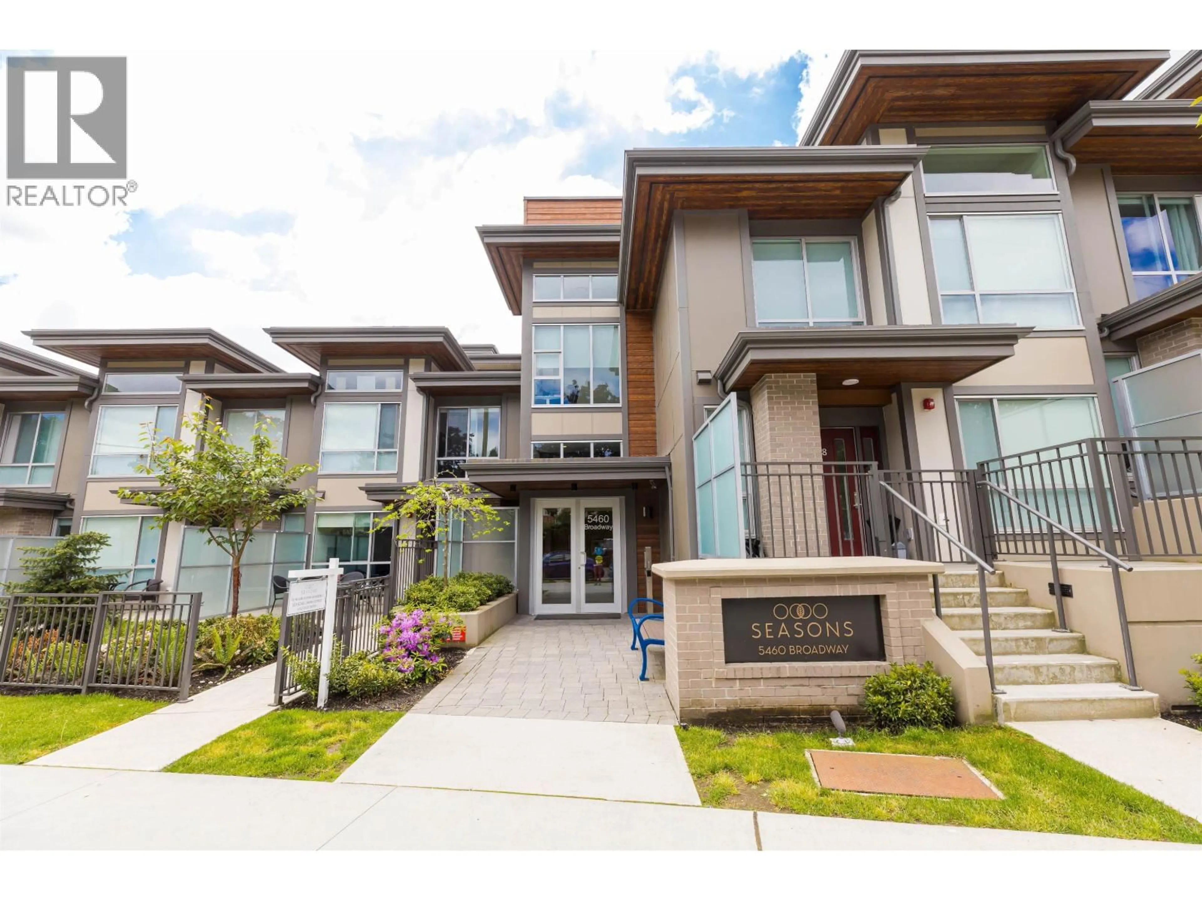 Unknown for 217 - 5460 BROADWAY, Burnaby British Columbia V5B0B4