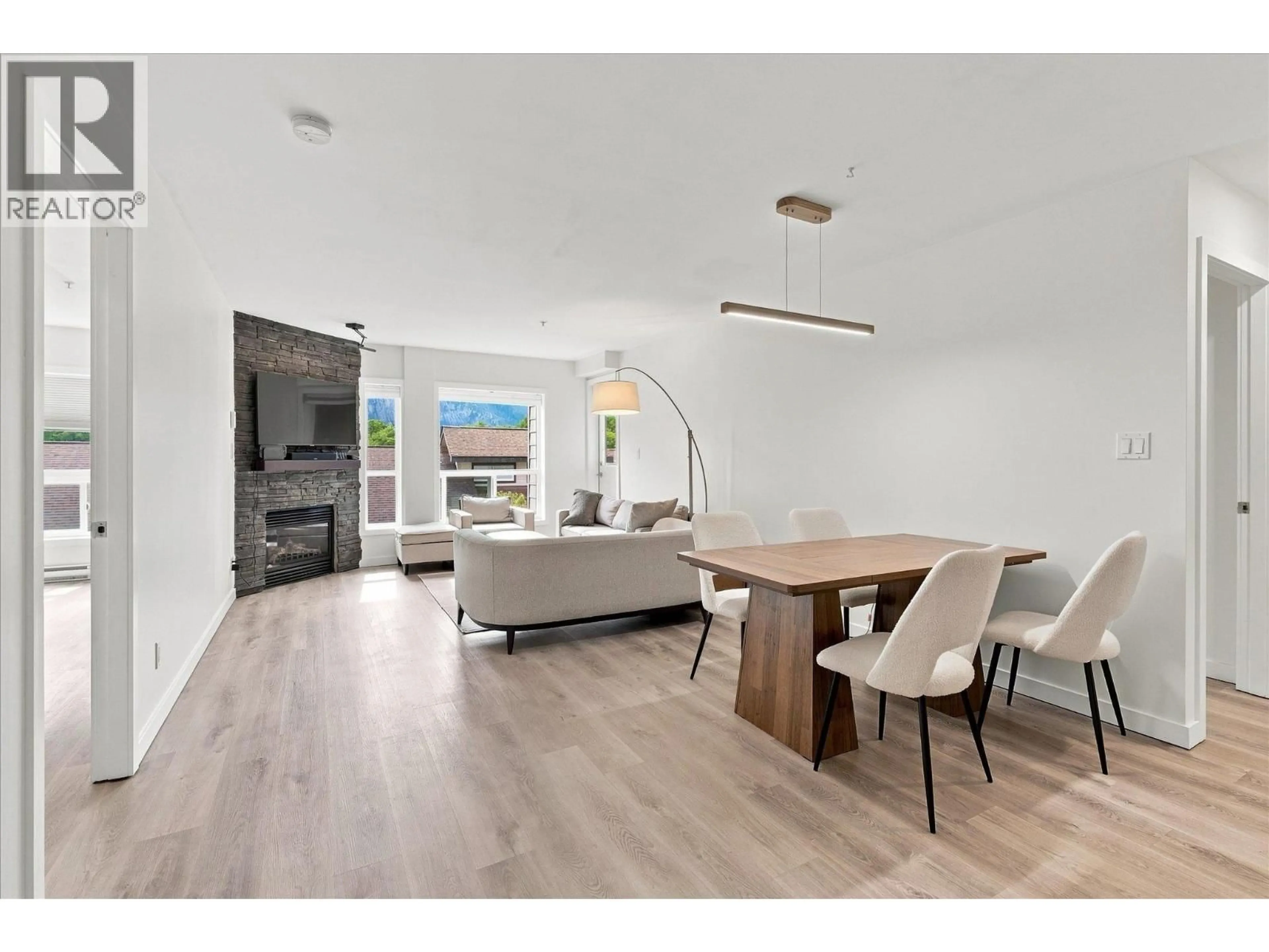 Unknown for 307 - 1212 MAIN STREET, Squamish British Columbia V8B0S1
