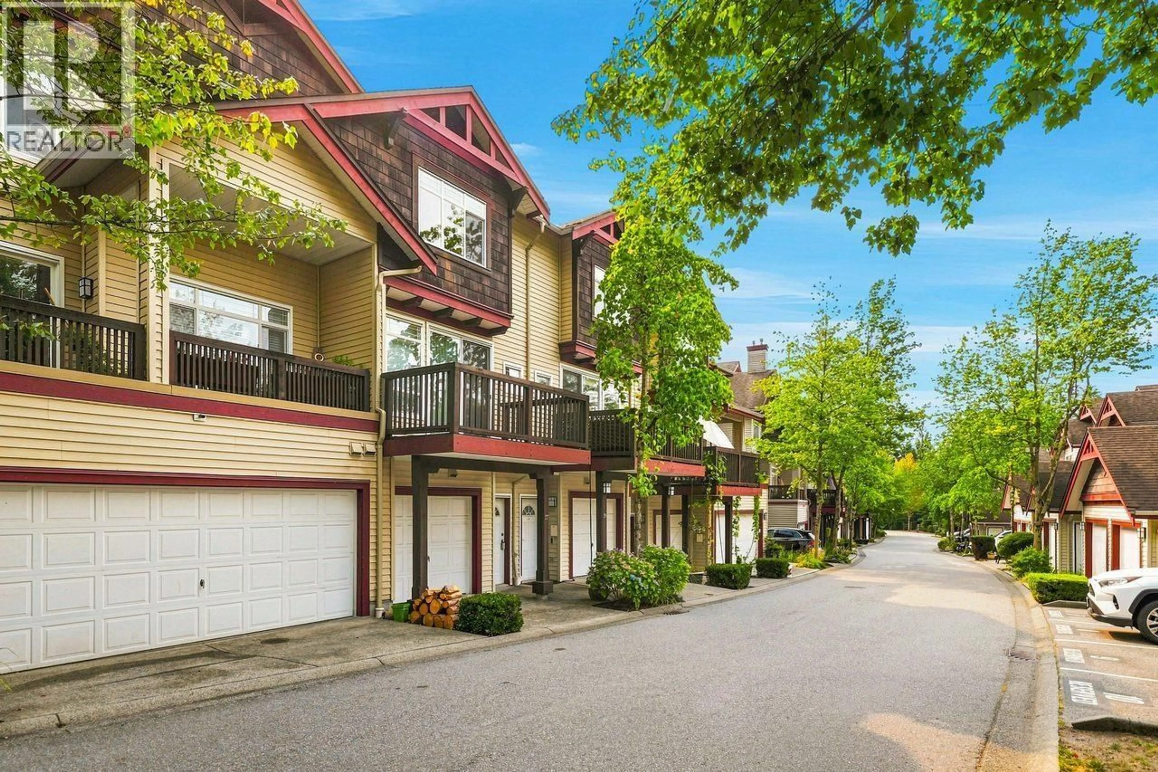 Patio, street for 27 - 15 FOREST PARK WAY, Port Moody British Columbia V3H5G7