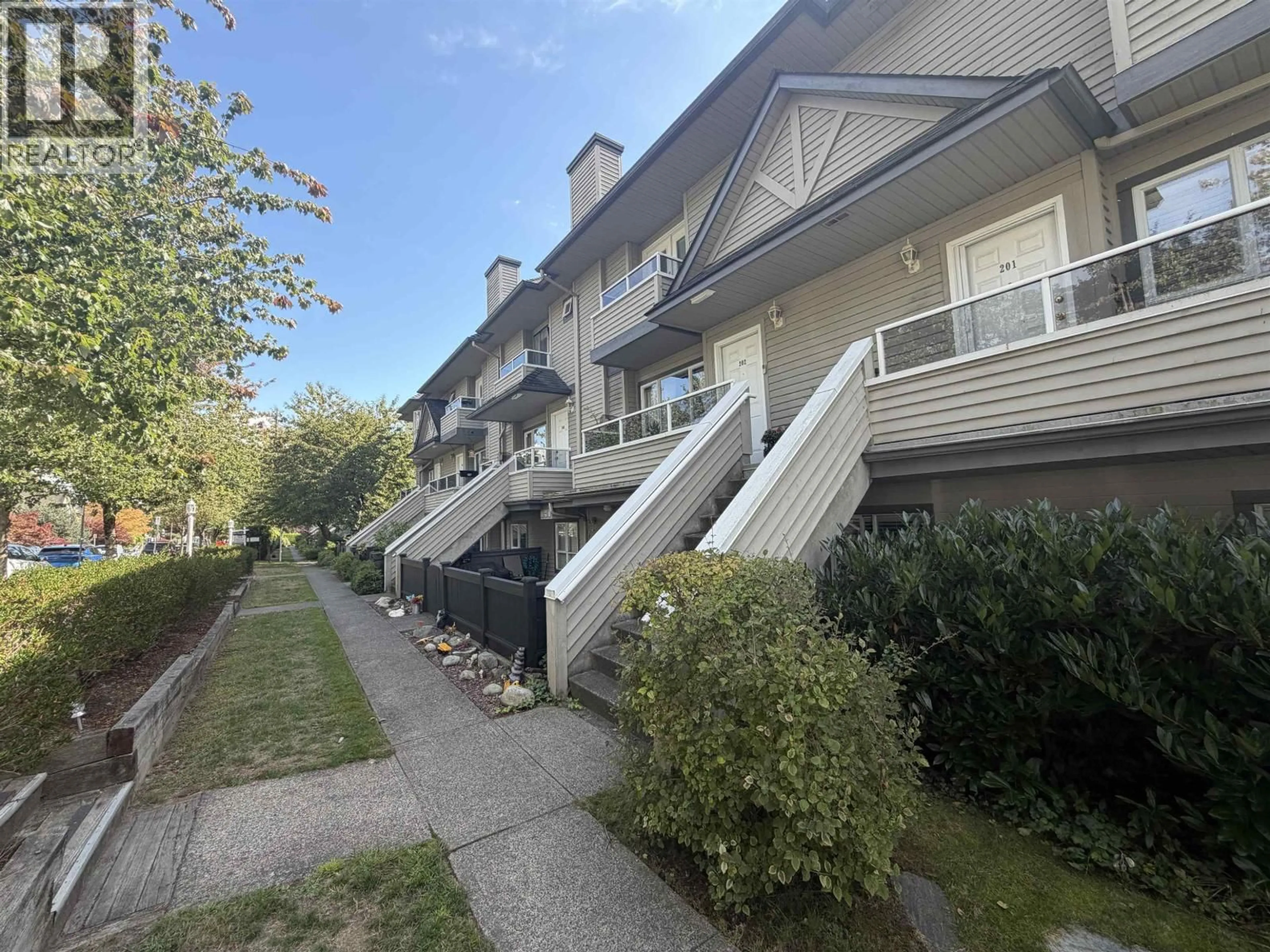 Patio, street for 203 - 3938 ALBERT STREET, Burnaby British Columbia V5C2E1
