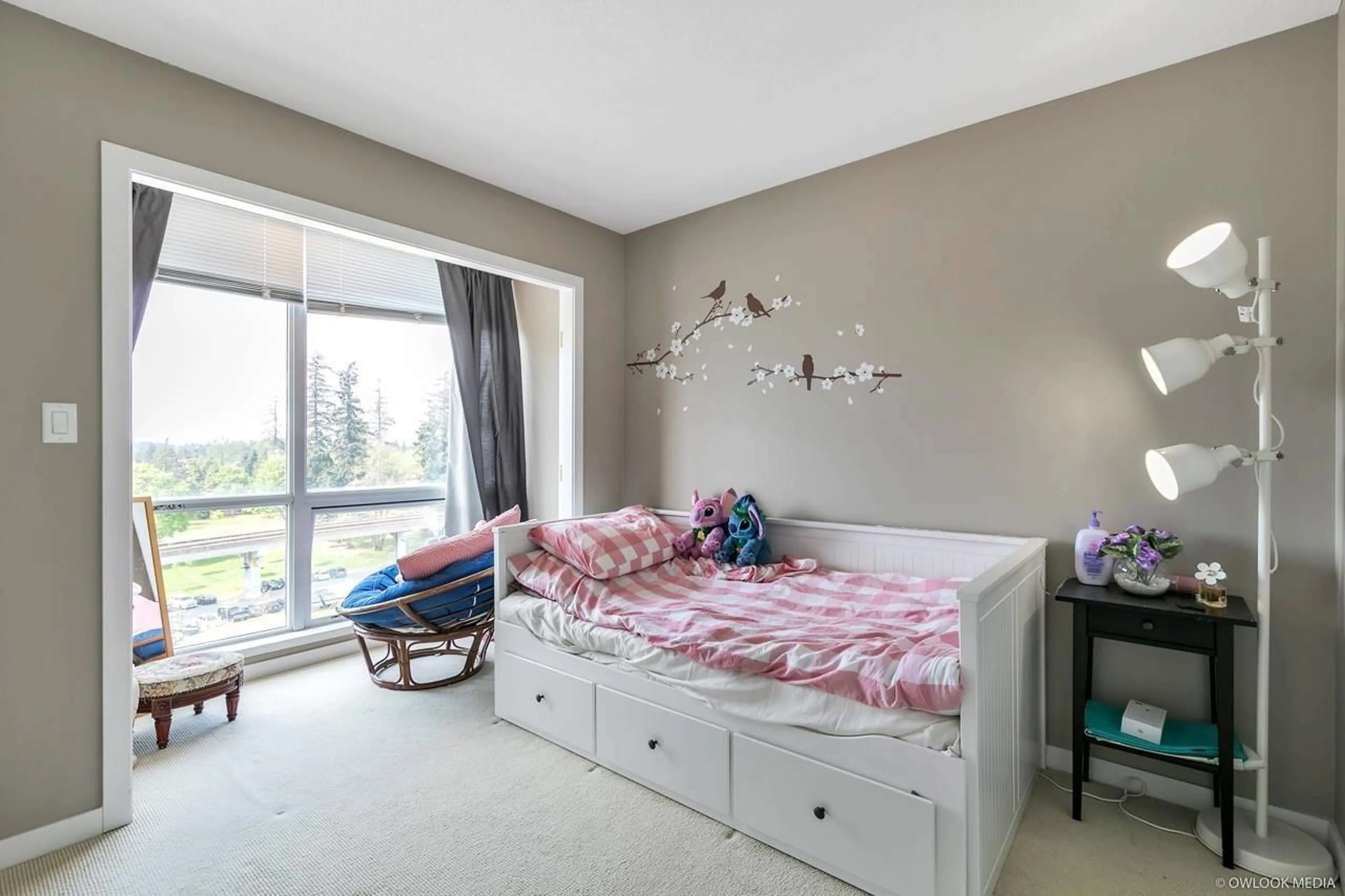 Bedroom with bed, unknown for 910 - 13618 100 AVENUE, Surrey British Columbia V3T0A8