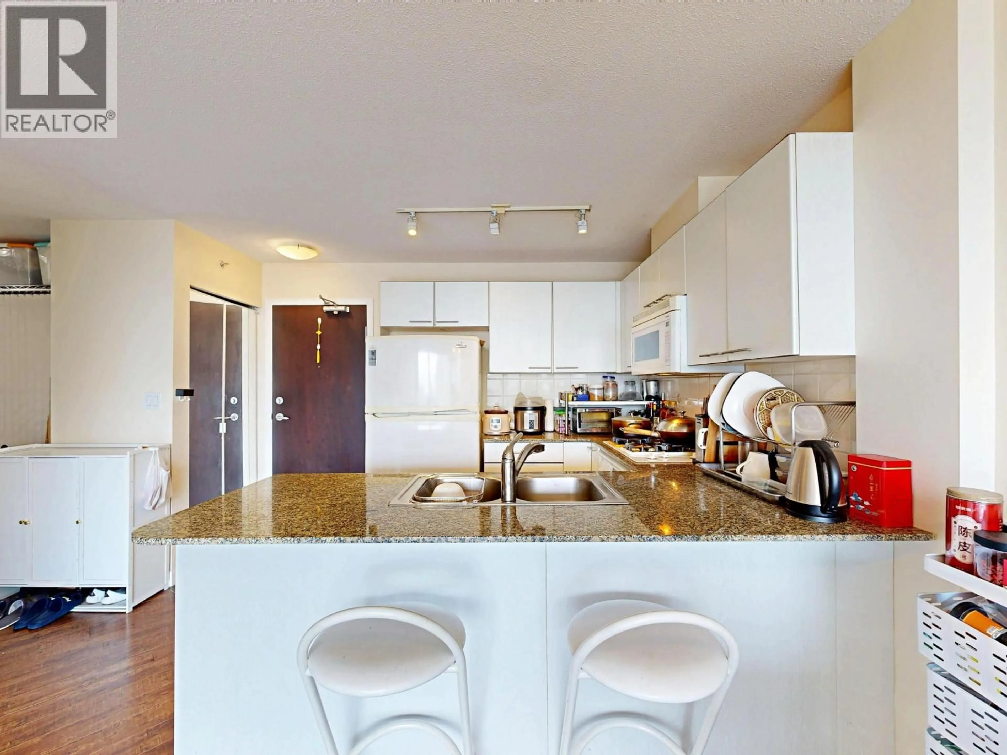 Unknown for 1307 - 8100 SABA ROAD, Richmond British Columbia V6Y4H1